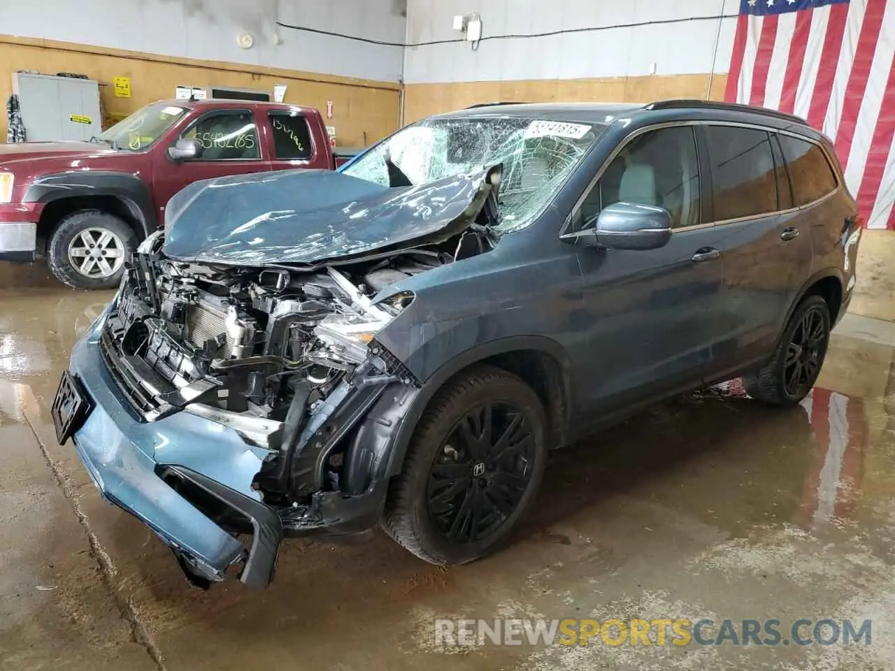 1 Photograph of a damaged car 5FNYF6H24NB010940 HONDA PILOT 2022