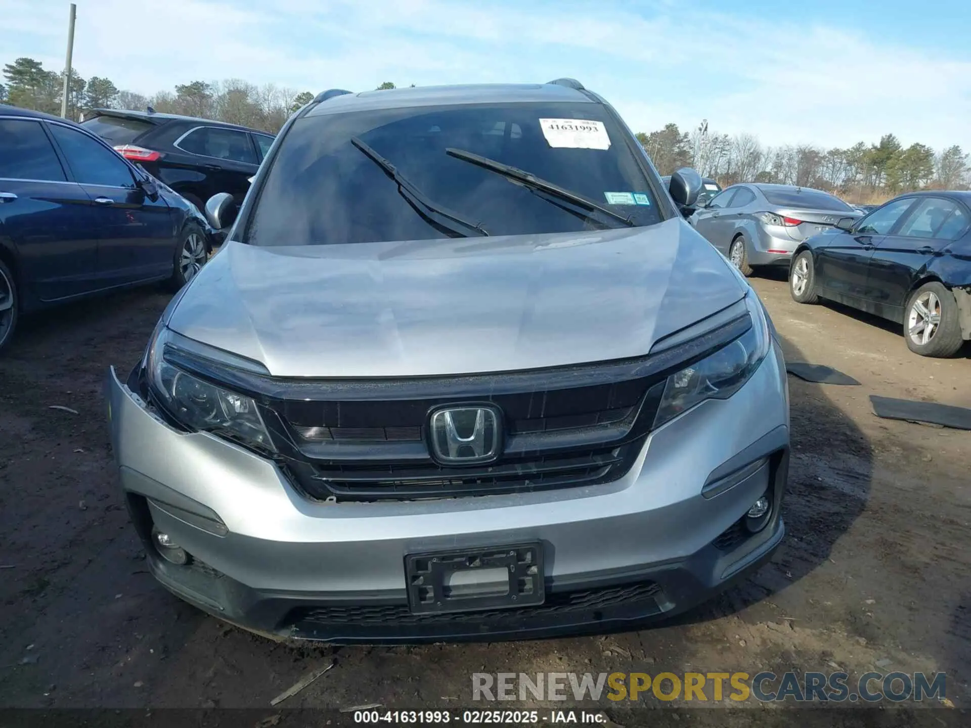 12 Photograph of a damaged car 5FNYF6H24NB062410 HONDA PILOT 2022
