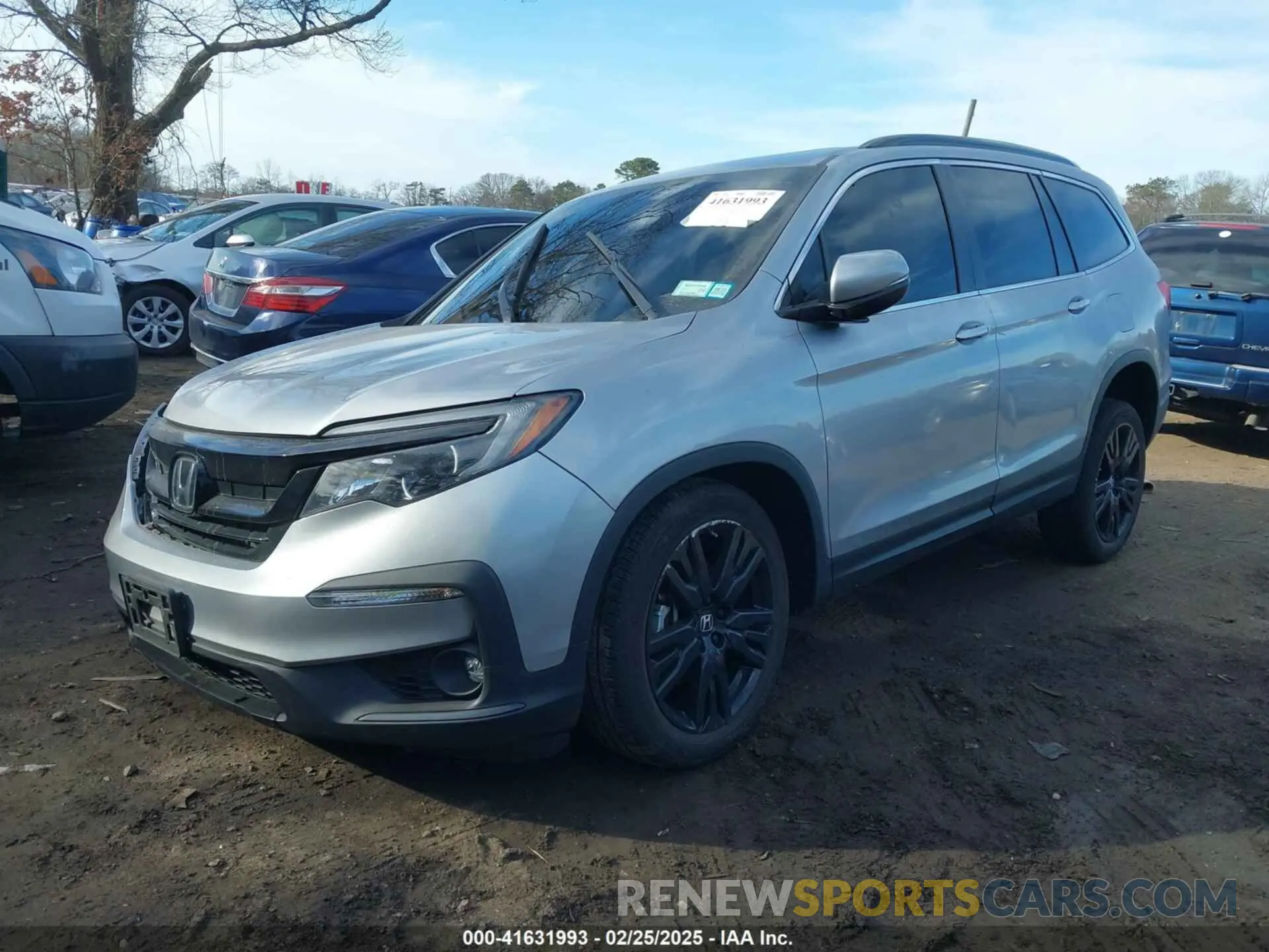 2 Photograph of a damaged car 5FNYF6H24NB062410 HONDA PILOT 2022