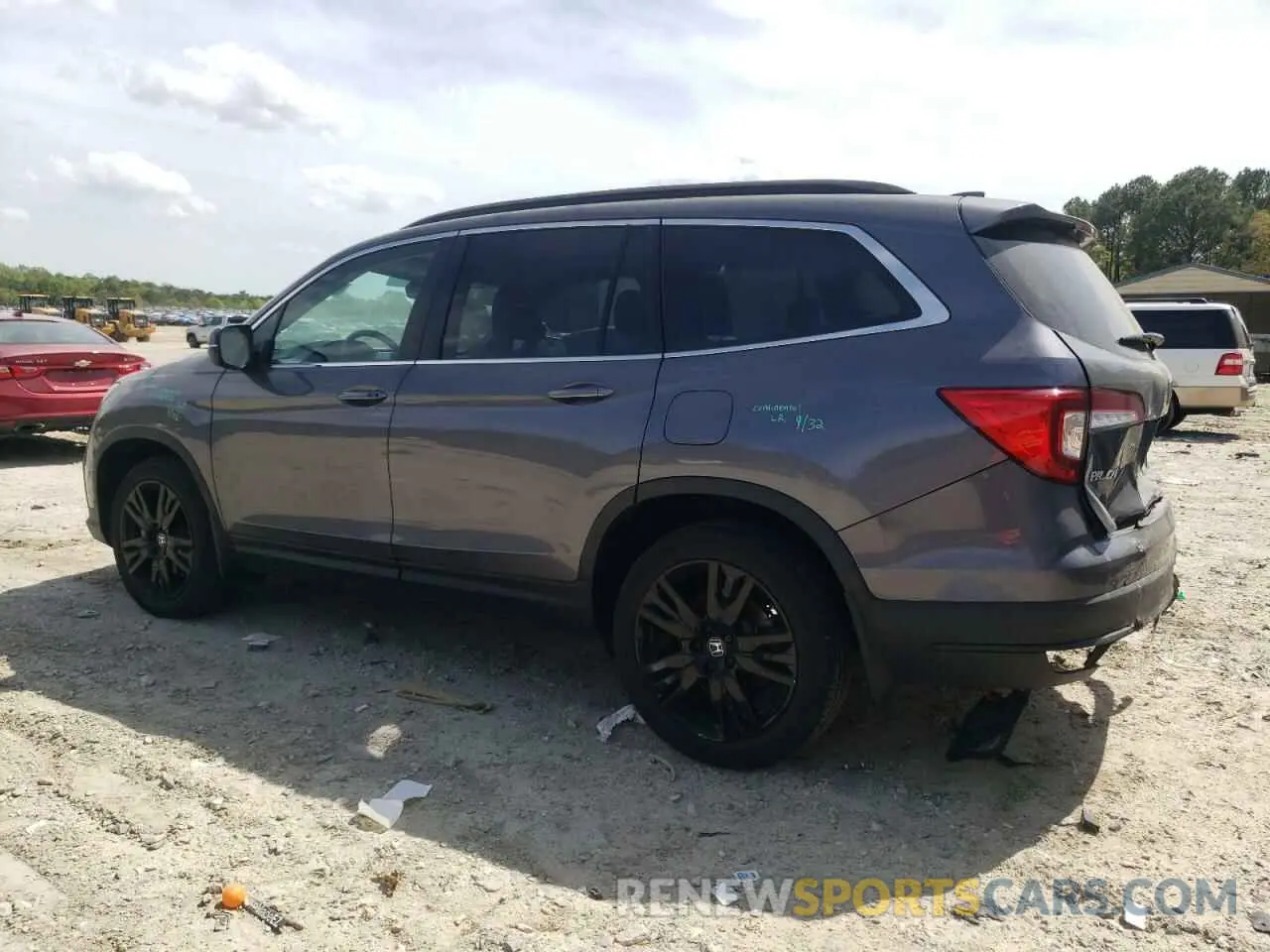 2 Photograph of a damaged car 5FNYF6H24NB084178 HONDA PILOT 2022