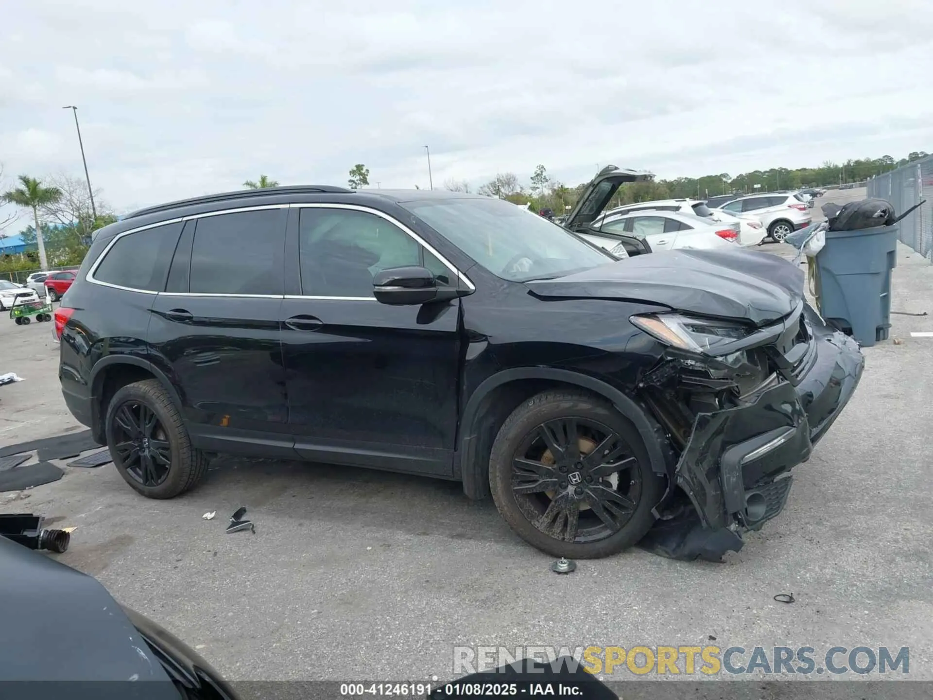 13 Photograph of a damaged car 5FNYF6H24NB098940 HONDA PILOT 2022