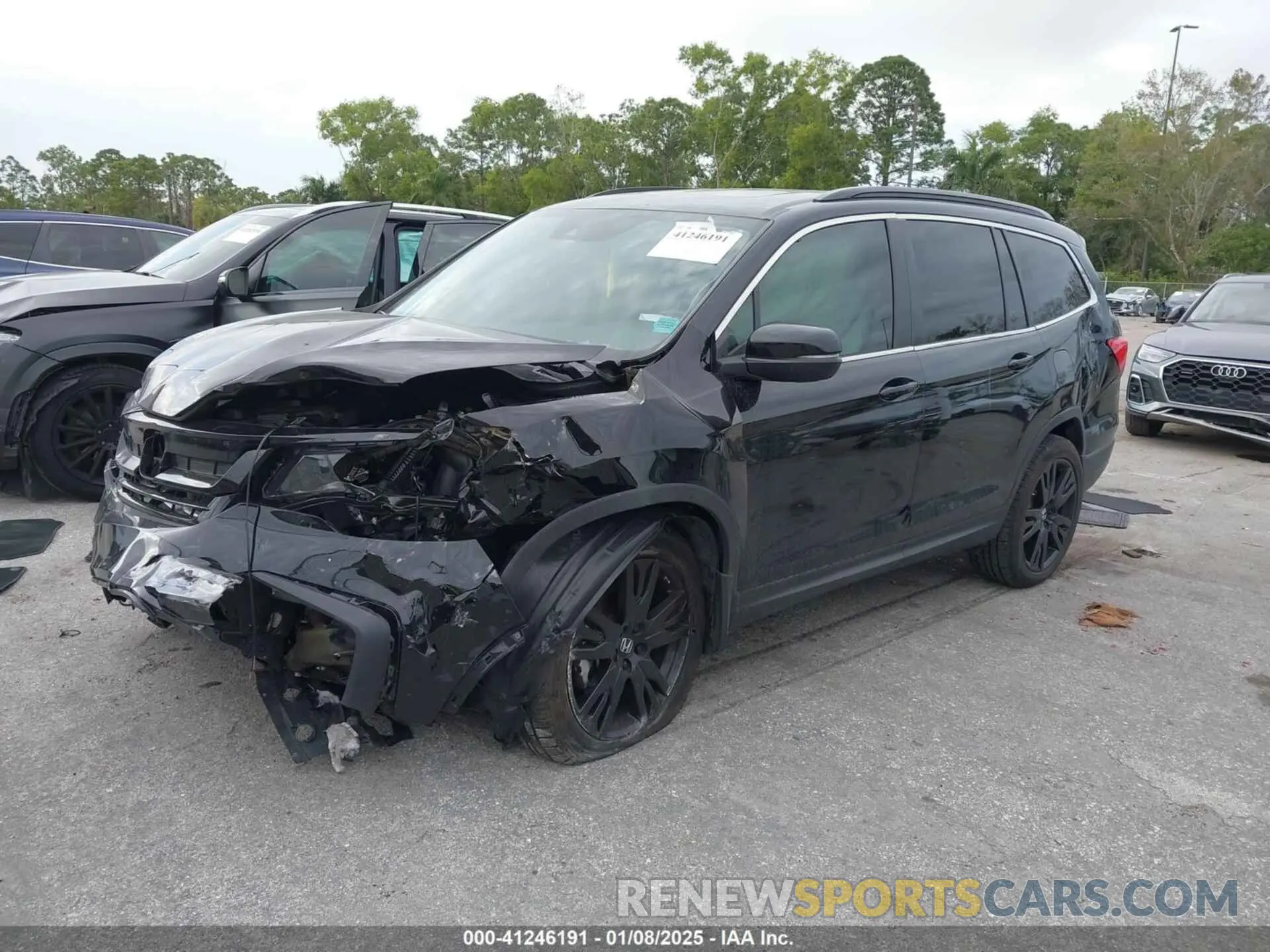 2 Photograph of a damaged car 5FNYF6H24NB098940 HONDA PILOT 2022