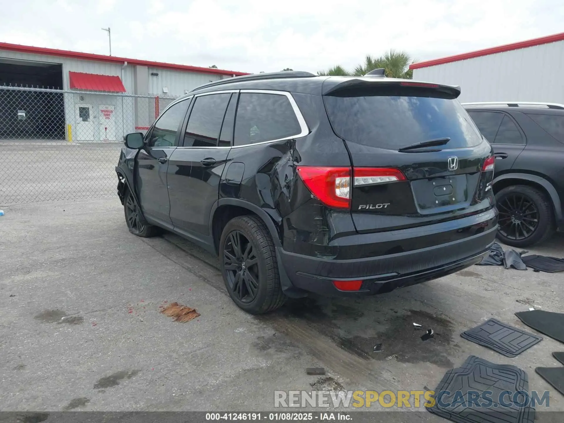 3 Photograph of a damaged car 5FNYF6H24NB098940 HONDA PILOT 2022