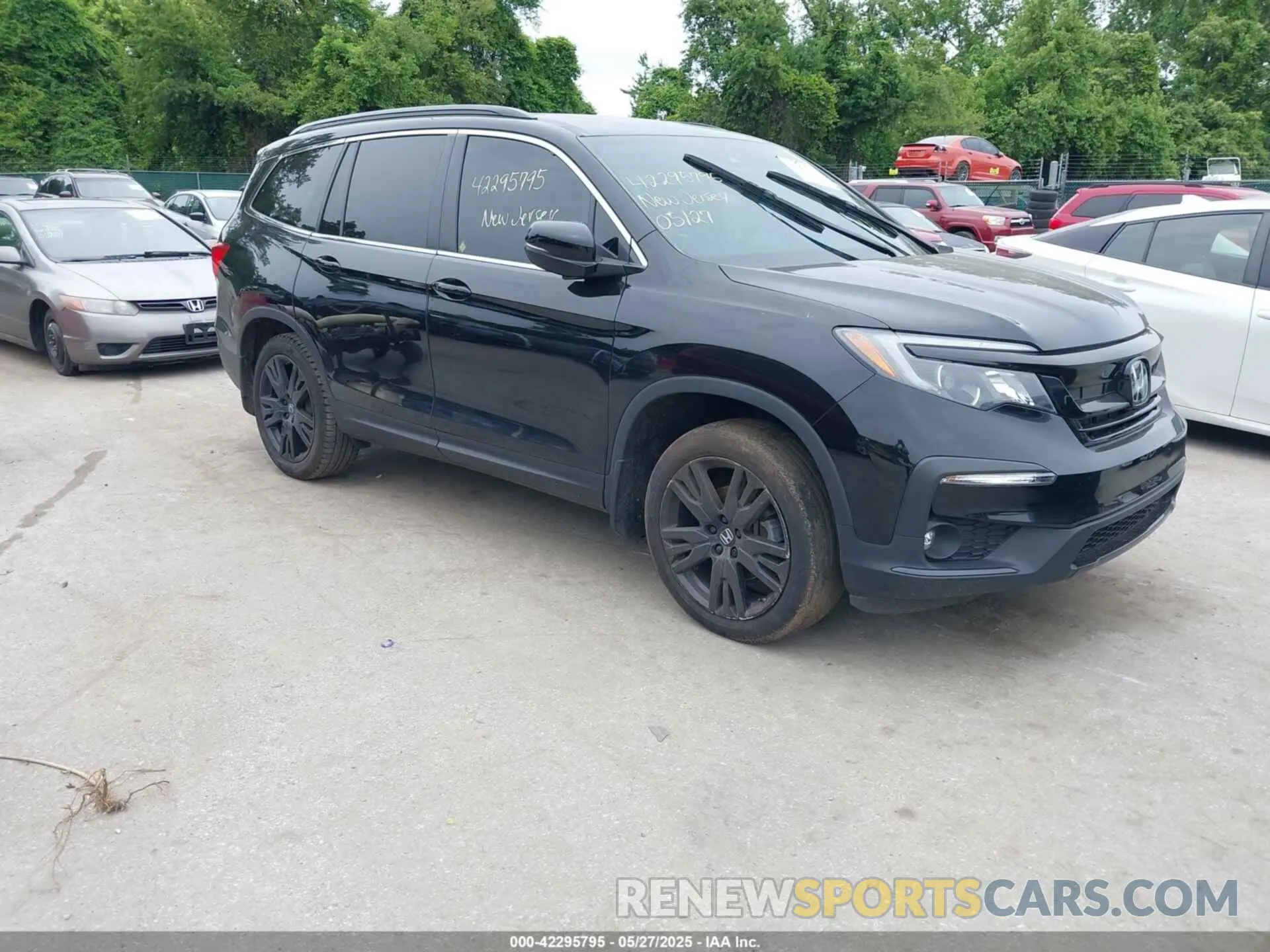1 Photograph of a damaged car 5FNYF6H25NB083752 HONDA PILOT 2022