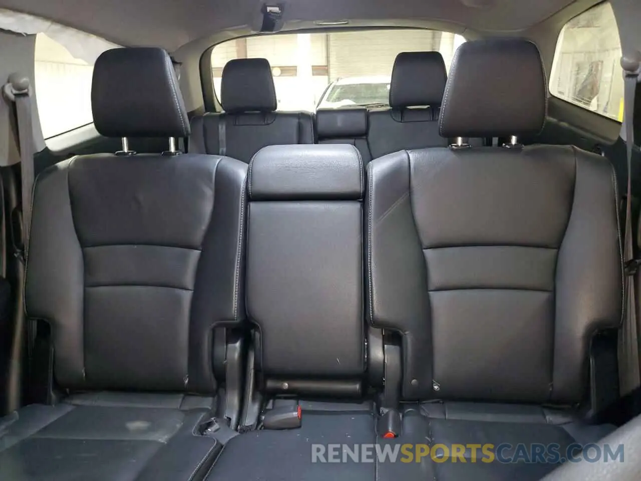 10 Photograph of a damaged car 5FNYF6H27NB091268 HONDA PILOT 2022