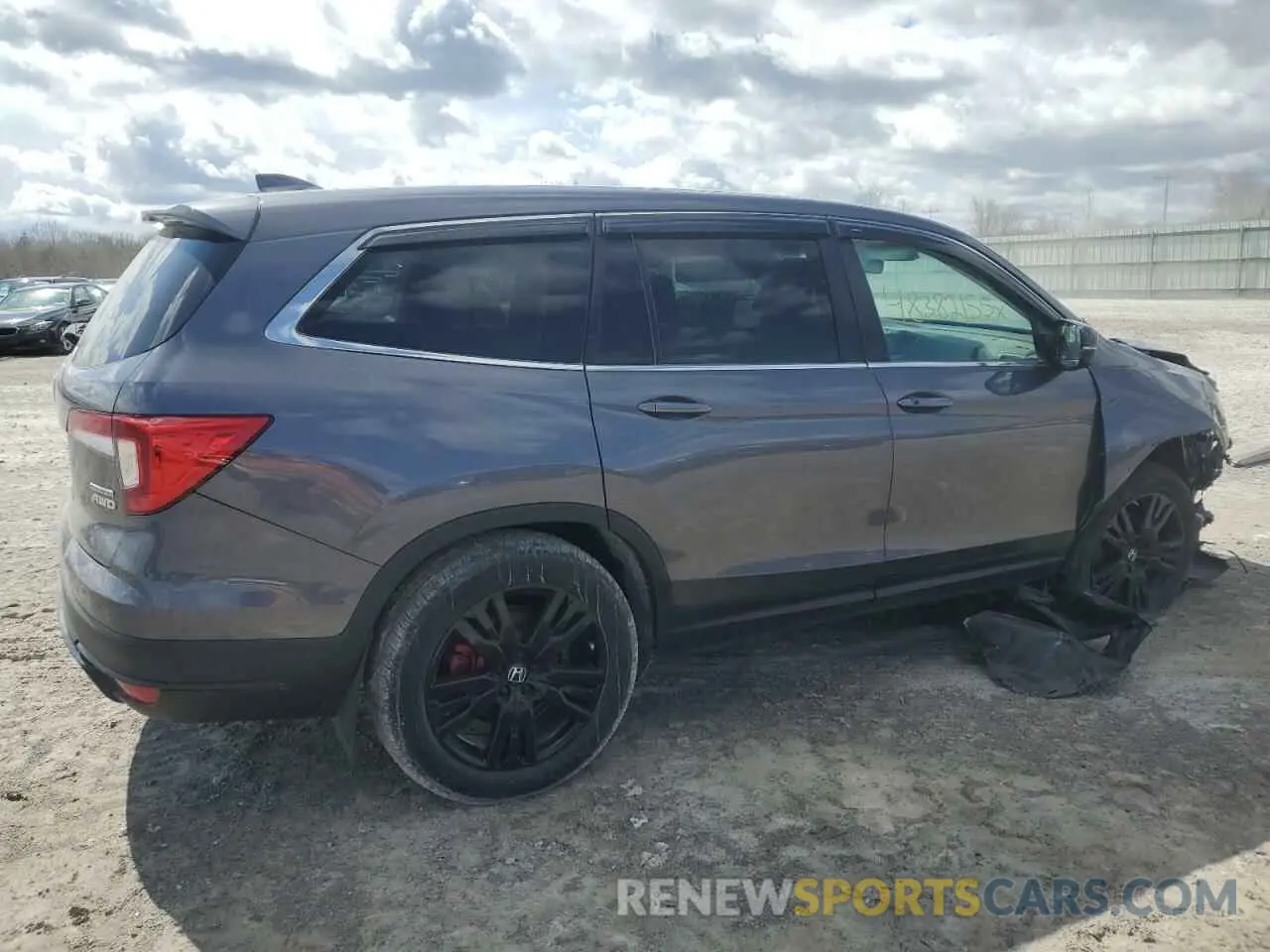 3 Photograph of a damaged car 5FNYF6H27NB091268 HONDA PILOT 2022