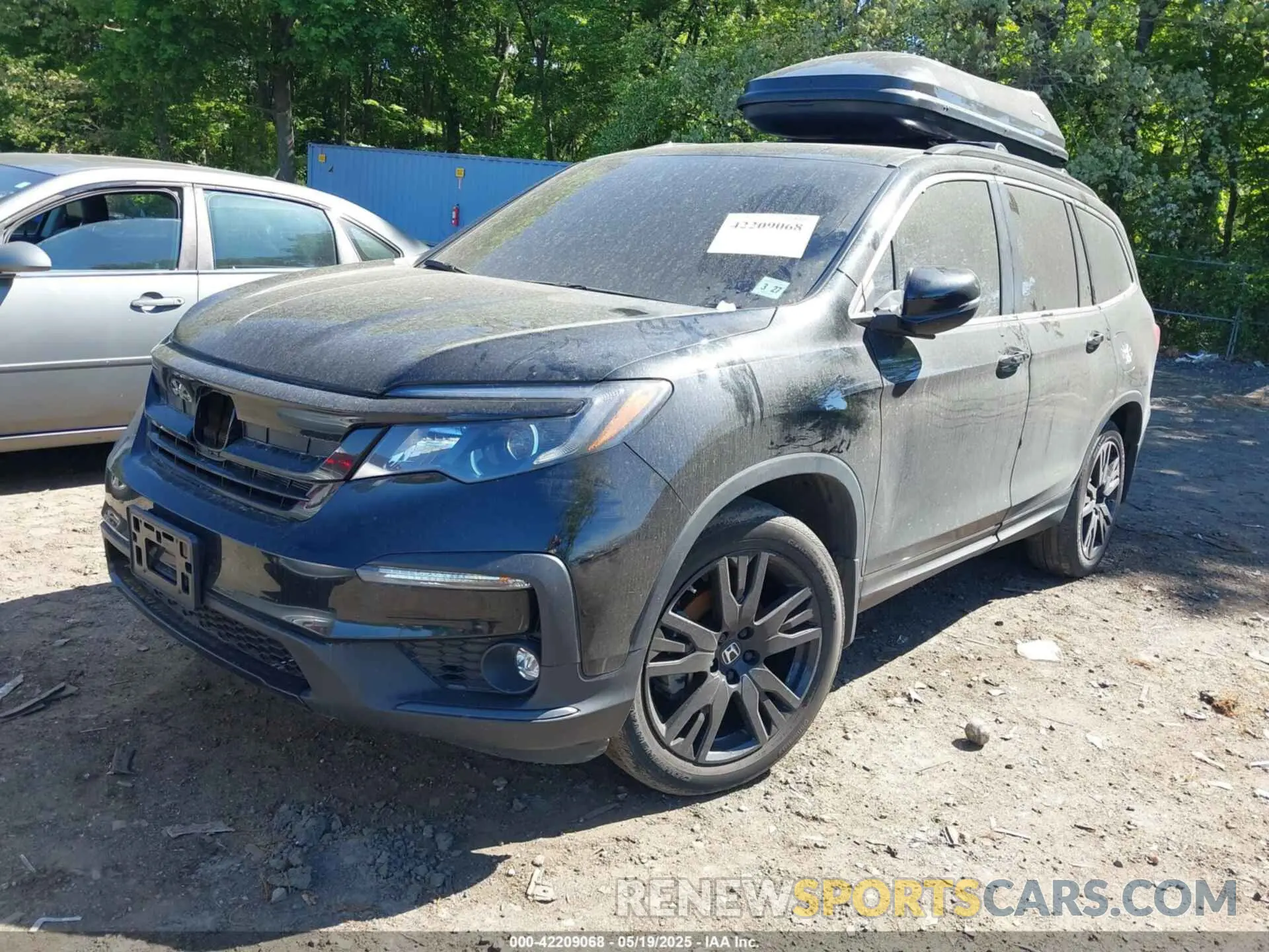 2 Photograph of a damaged car 5FNYF6H28NB014117 HONDA PILOT 2022