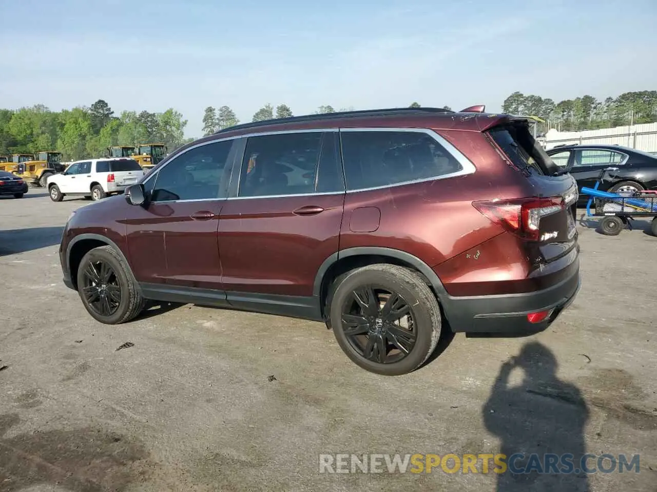 2 Photograph of a damaged car 5FNYF6H28NB074950 HONDA PILOT 2022