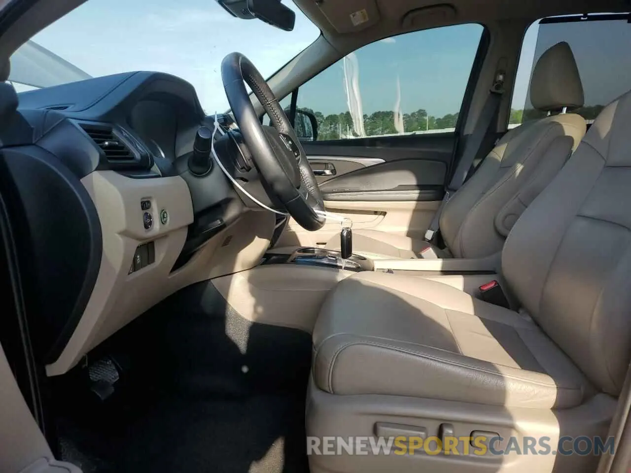 7 Photograph of a damaged car 5FNYF6H28NB074950 HONDA PILOT 2022