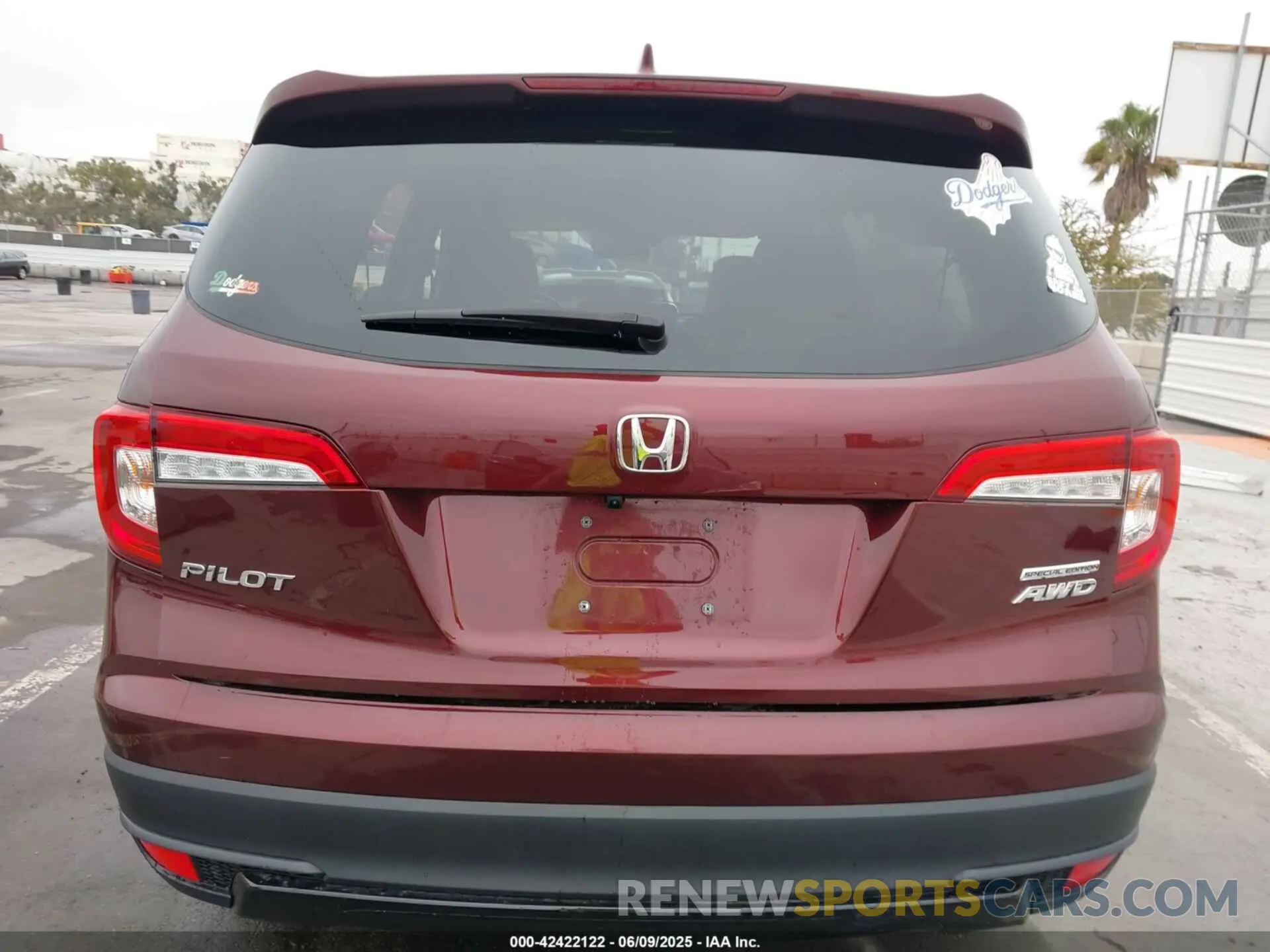 15 Photograph of a damaged car 5FNYF6H29NB084385 HONDA PILOT 2022