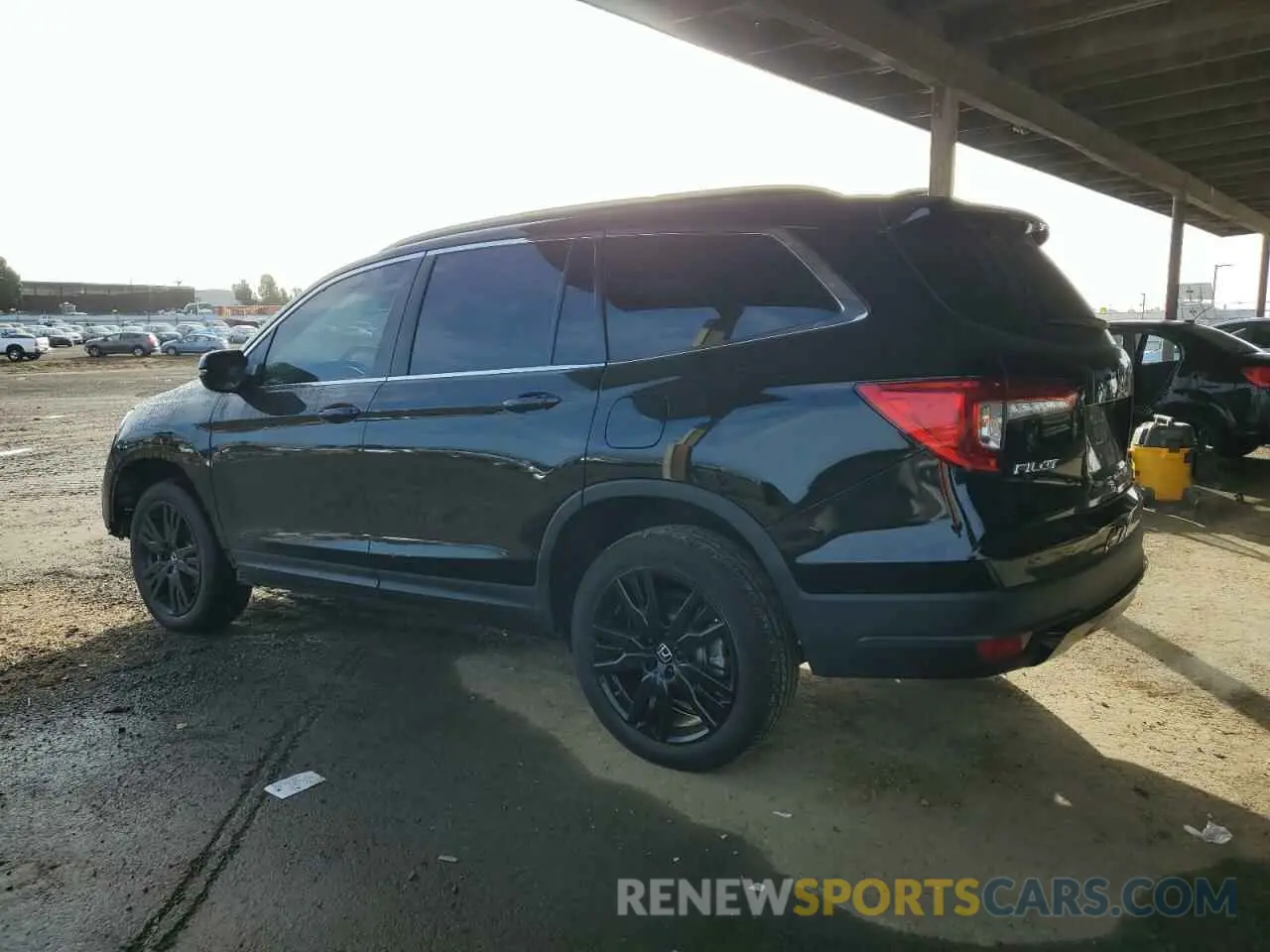 2 Photograph of a damaged car 5FNYF6H29NB097945 HONDA PILOT 2022