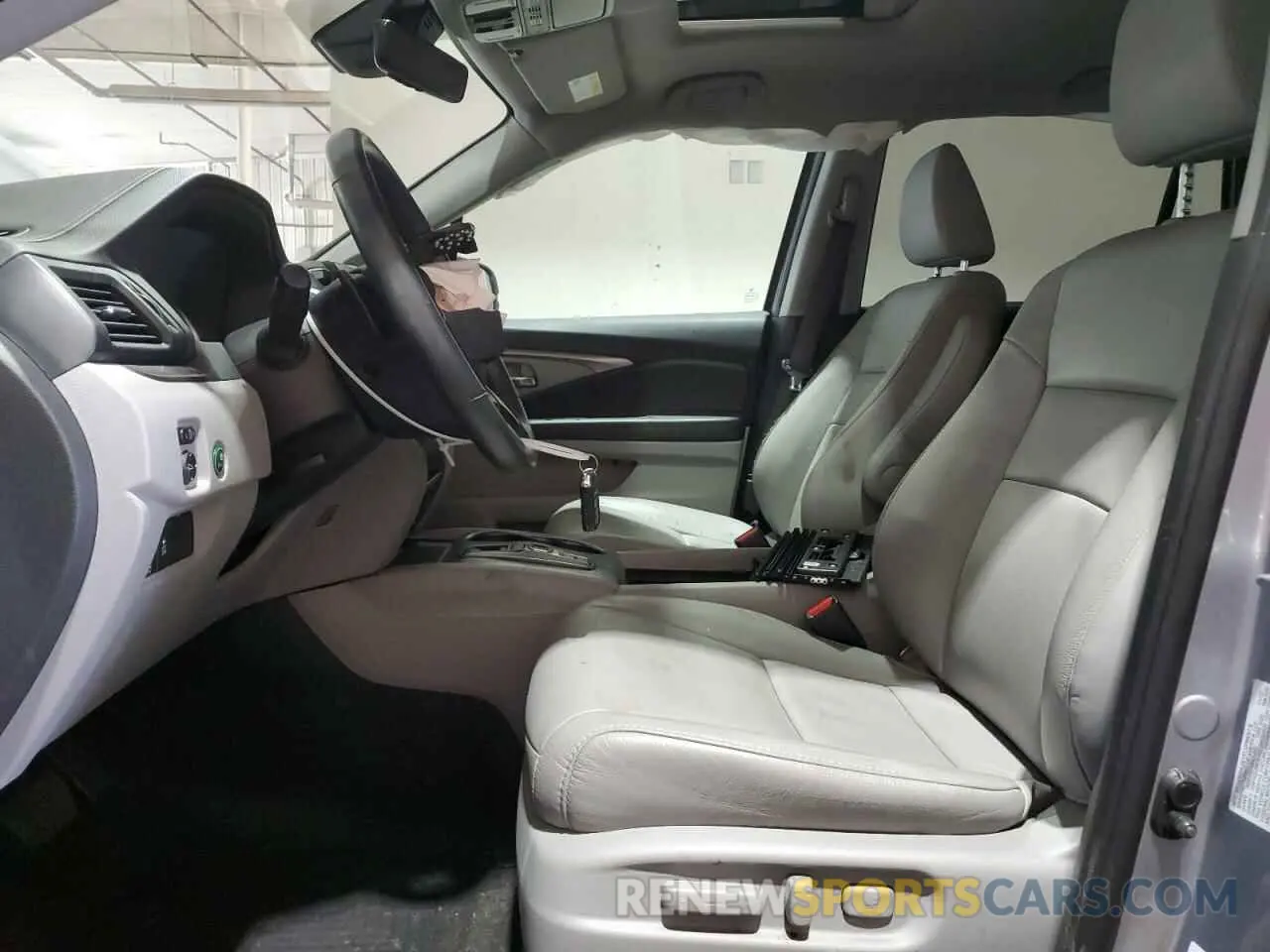 7 Photograph of a damaged car 5FNYF6H29NB101363 HONDA PILOT 2022
