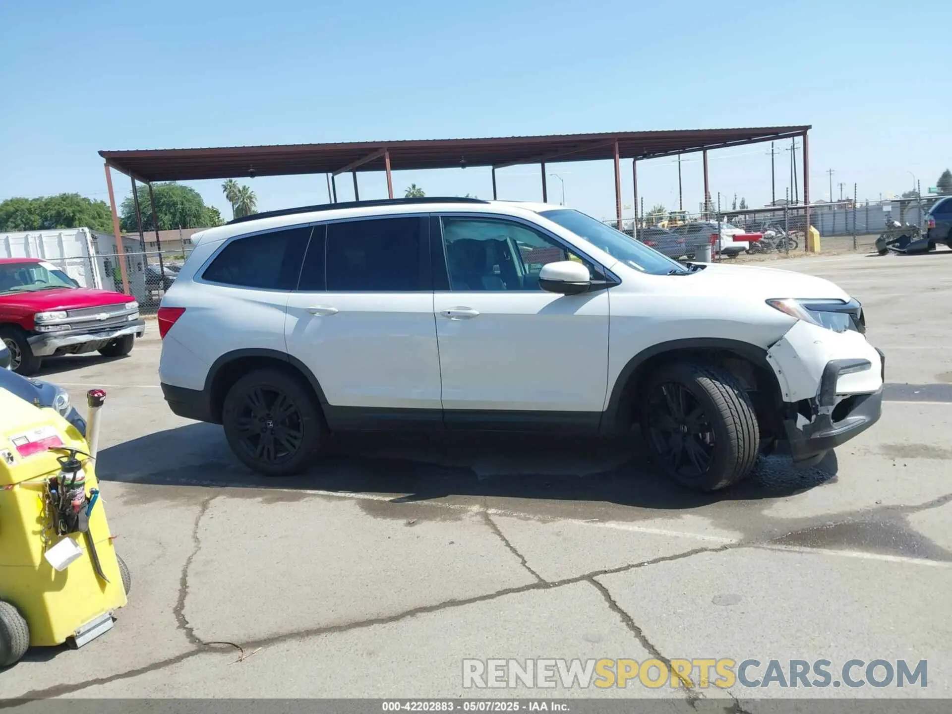 14 Photograph of a damaged car 5FNYF6H2XNB060029 HONDA PILOT 2022