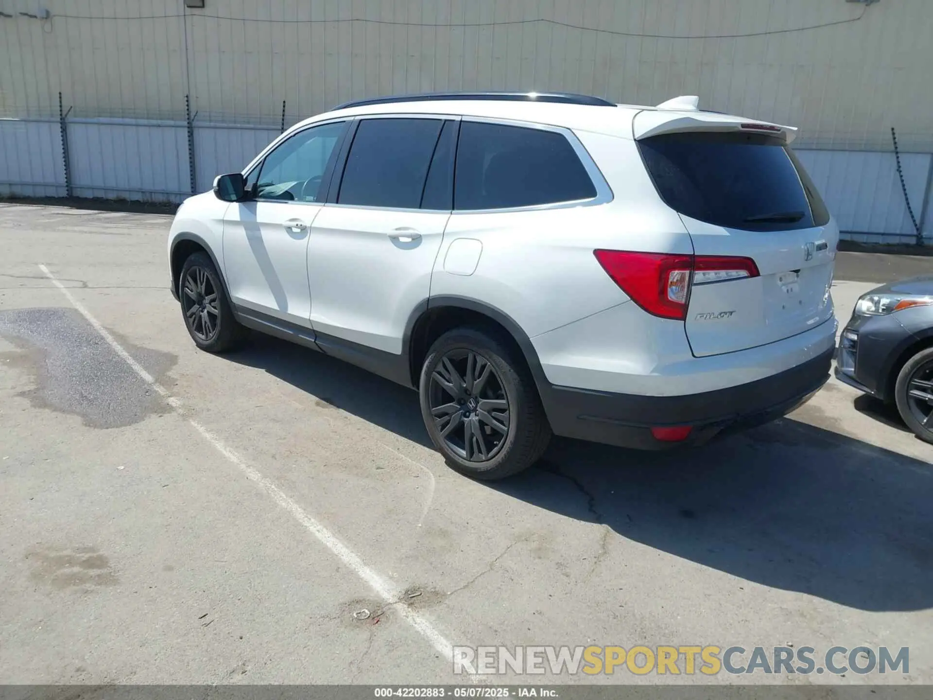 3 Photograph of a damaged car 5FNYF6H2XNB060029 HONDA PILOT 2022