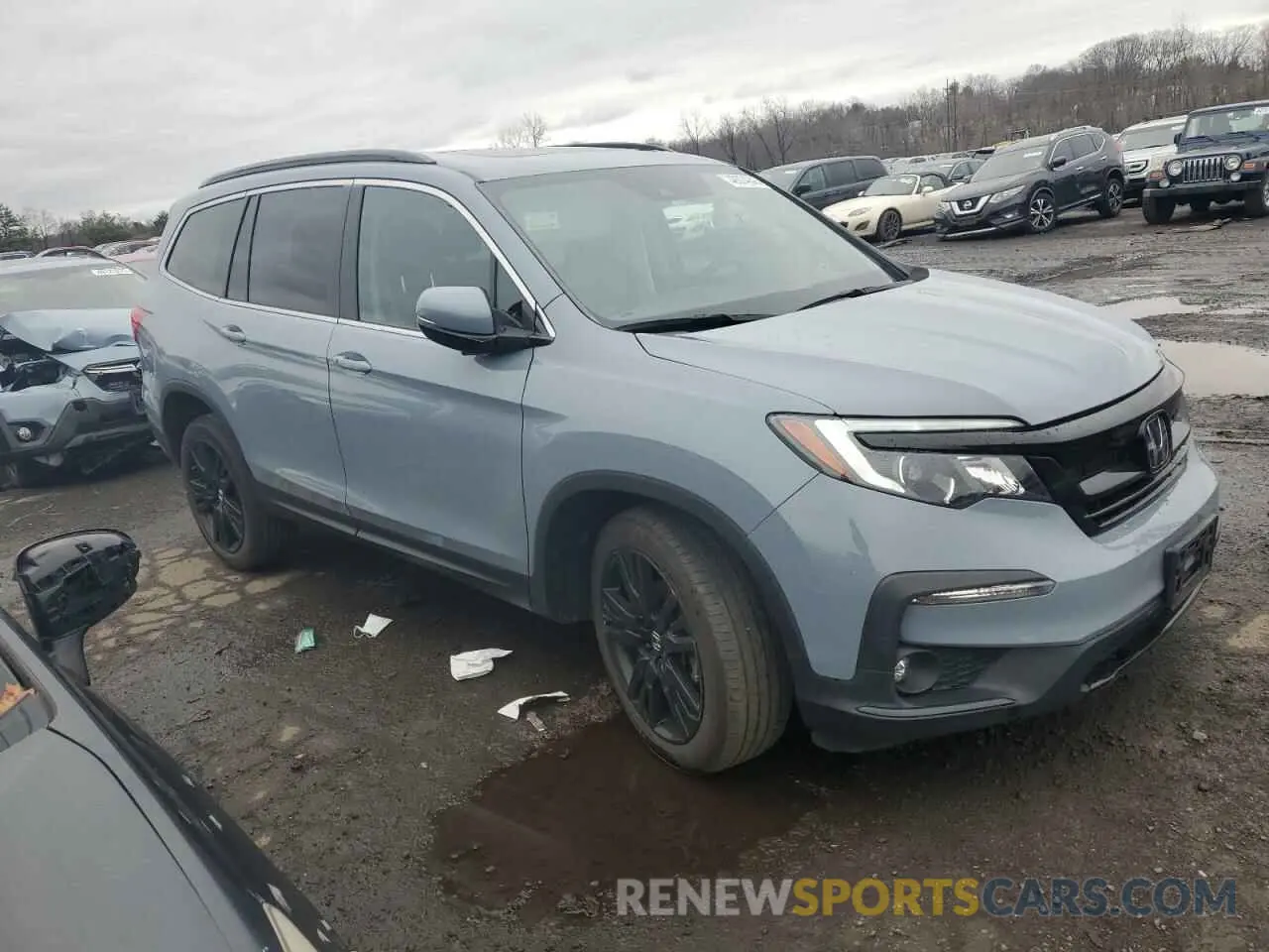 4 Photograph of a damaged car 5FNYF6H2XNB105339 HONDA PILOT 2022
