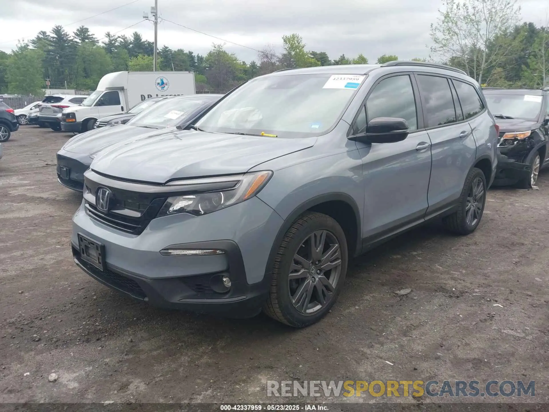 2 Photograph of a damaged car 5FNYF6H31NB038980 HONDA PILOT 2022