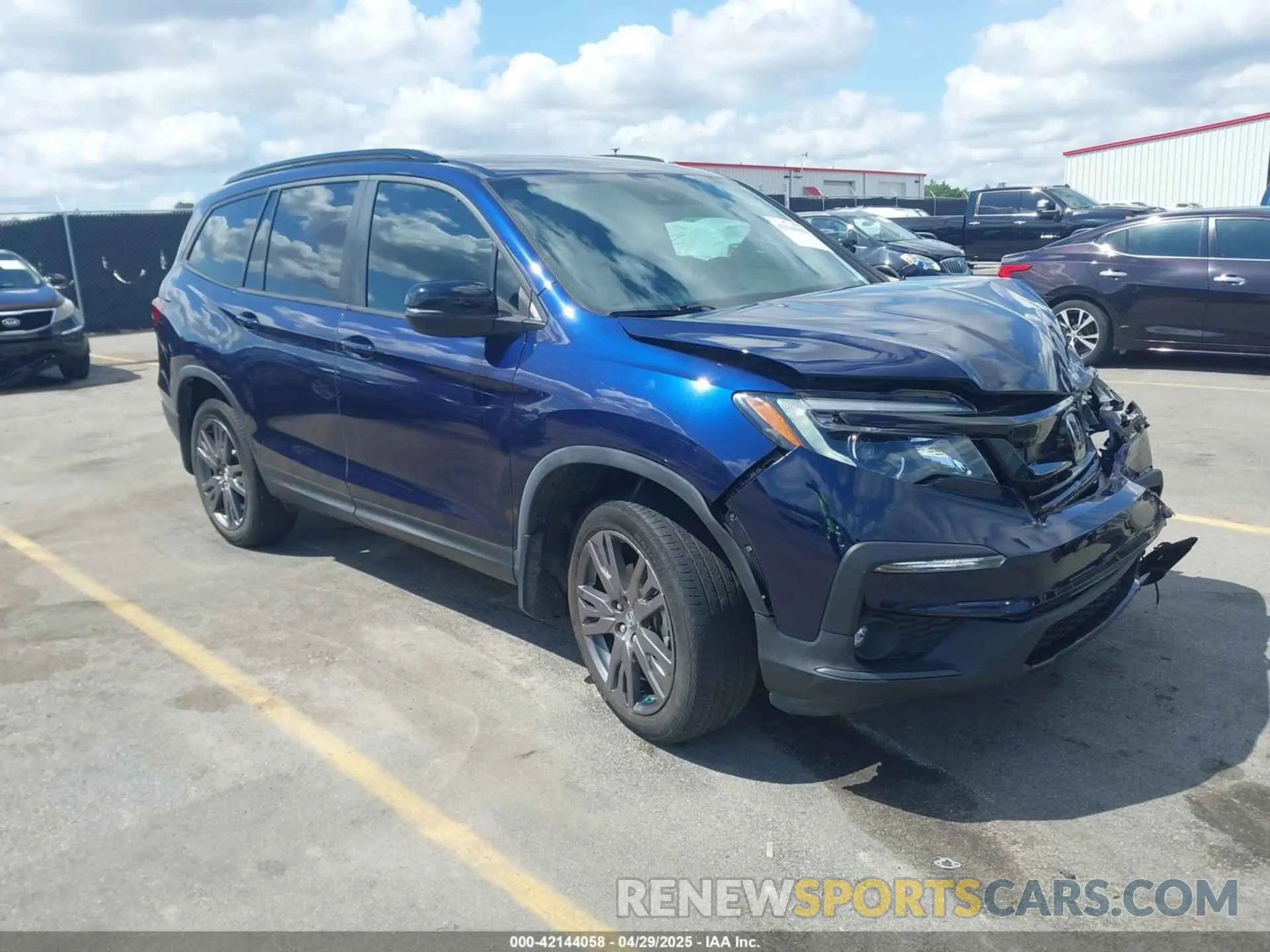 1 Photograph of a damaged car 5FNYF6H31NB075317 HONDA PILOT 2022