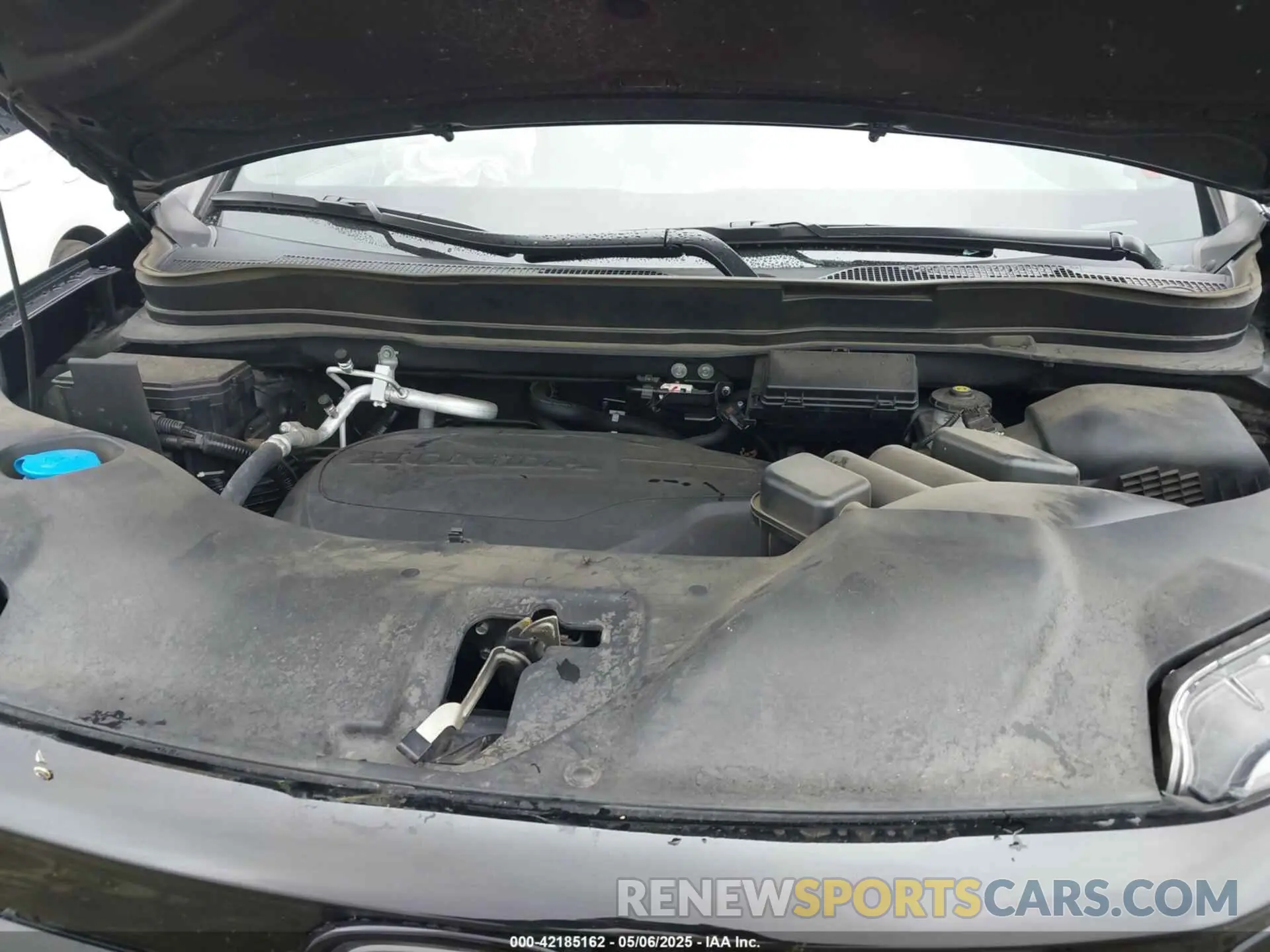 10 Photograph of a damaged car 5FNYF6H38NB059356 HONDA PILOT 2022