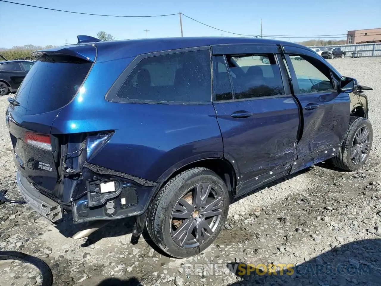 3 Photograph of a damaged car 5FNYF6H38NB075315 HONDA PILOT 2022