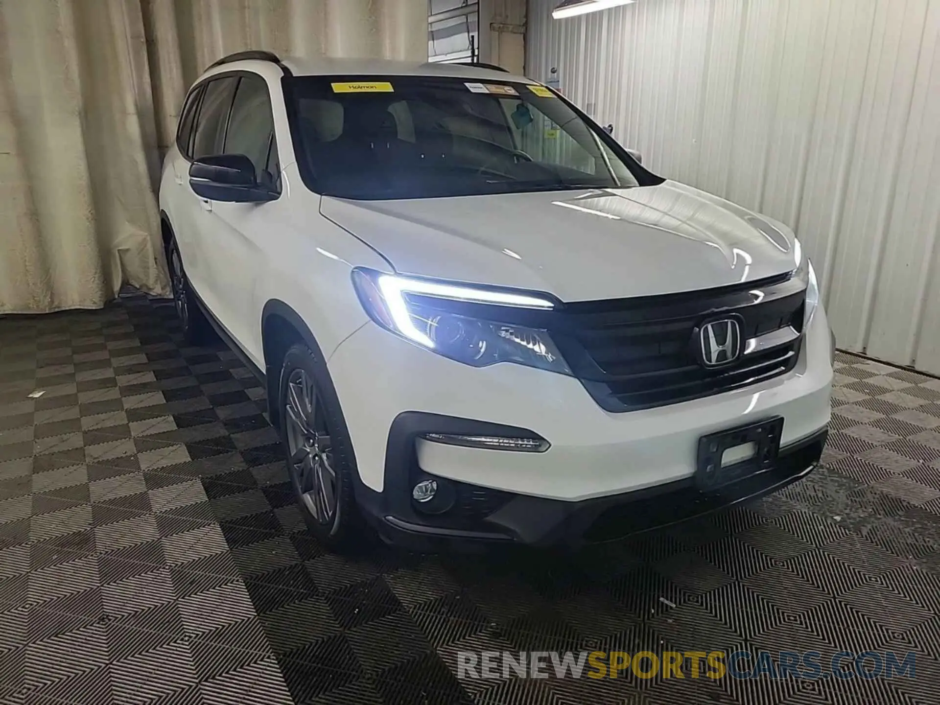 13 Photograph of a damaged car 5FNYF6H38NB082894 HONDA PILOT 2022