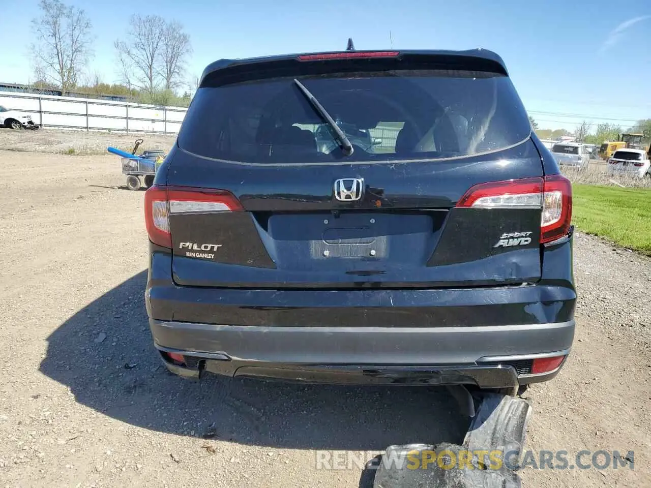 6 Photograph of a damaged car 5FNYF6H39NB074609 HONDA PILOT 2022