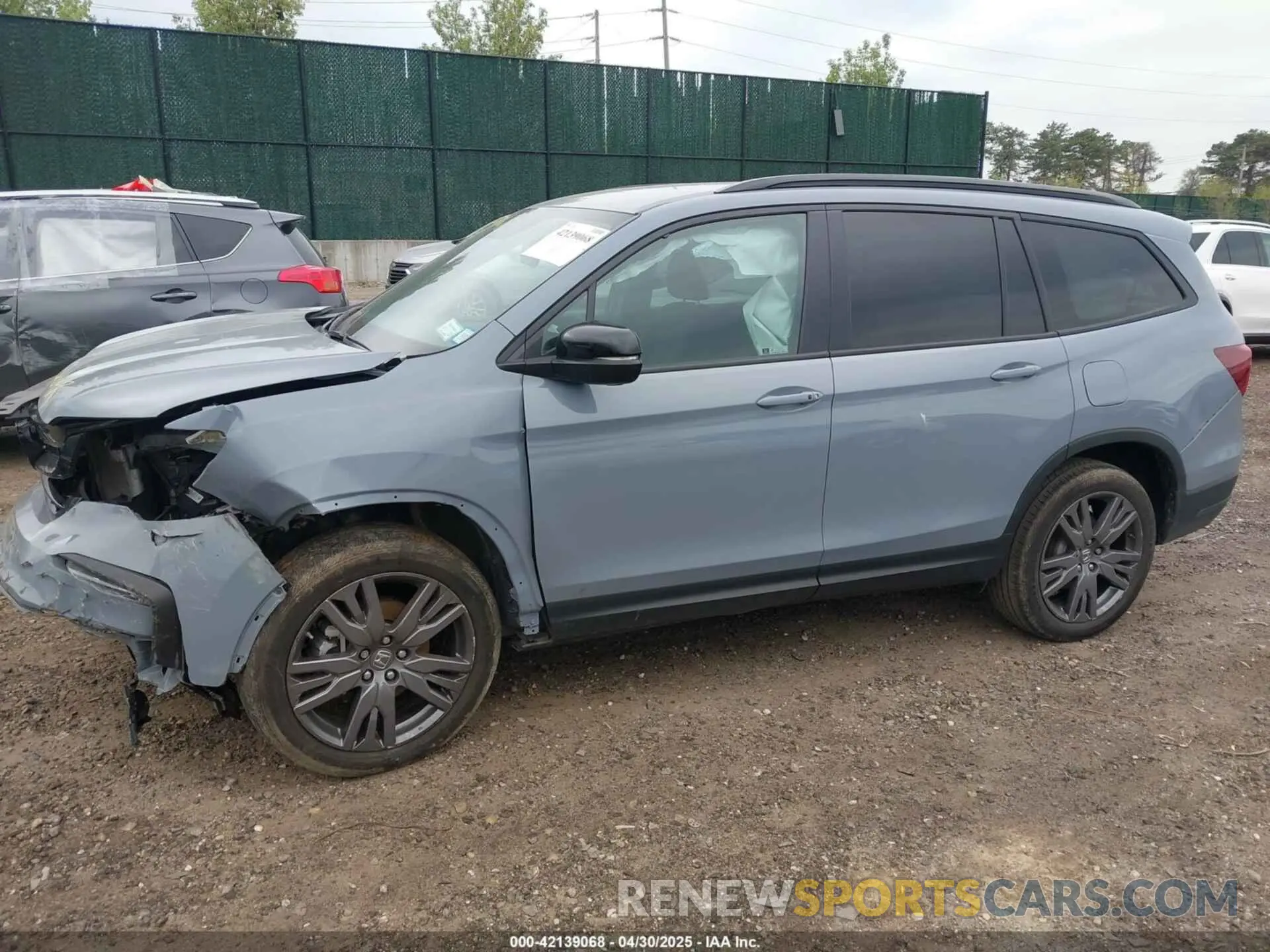 13 Photograph of a damaged car 5FNYF6H39NB085805 HONDA PILOT 2022