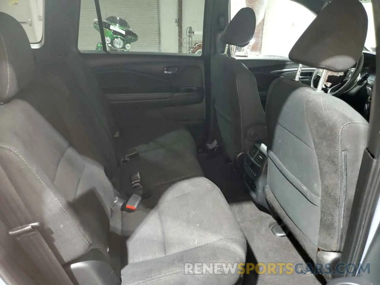 11 Photograph of a damaged car 5FNYF6H3XNB080869 HONDA PILOT 2022