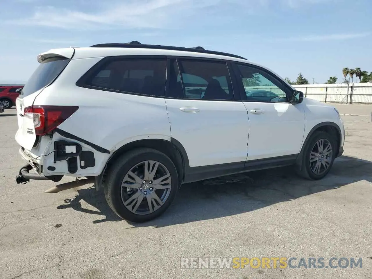 3 Photograph of a damaged car 5FNYF6H3XNB099339 HONDA PILOT 2022