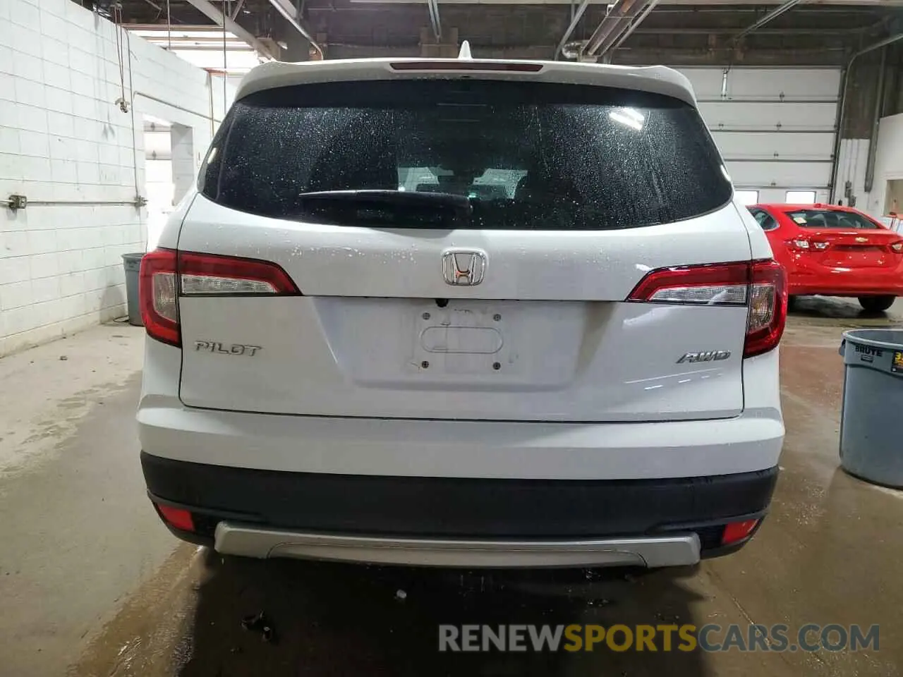6 Photograph of a damaged car 5FNYF6H50NB099934 HONDA PILOT 2022