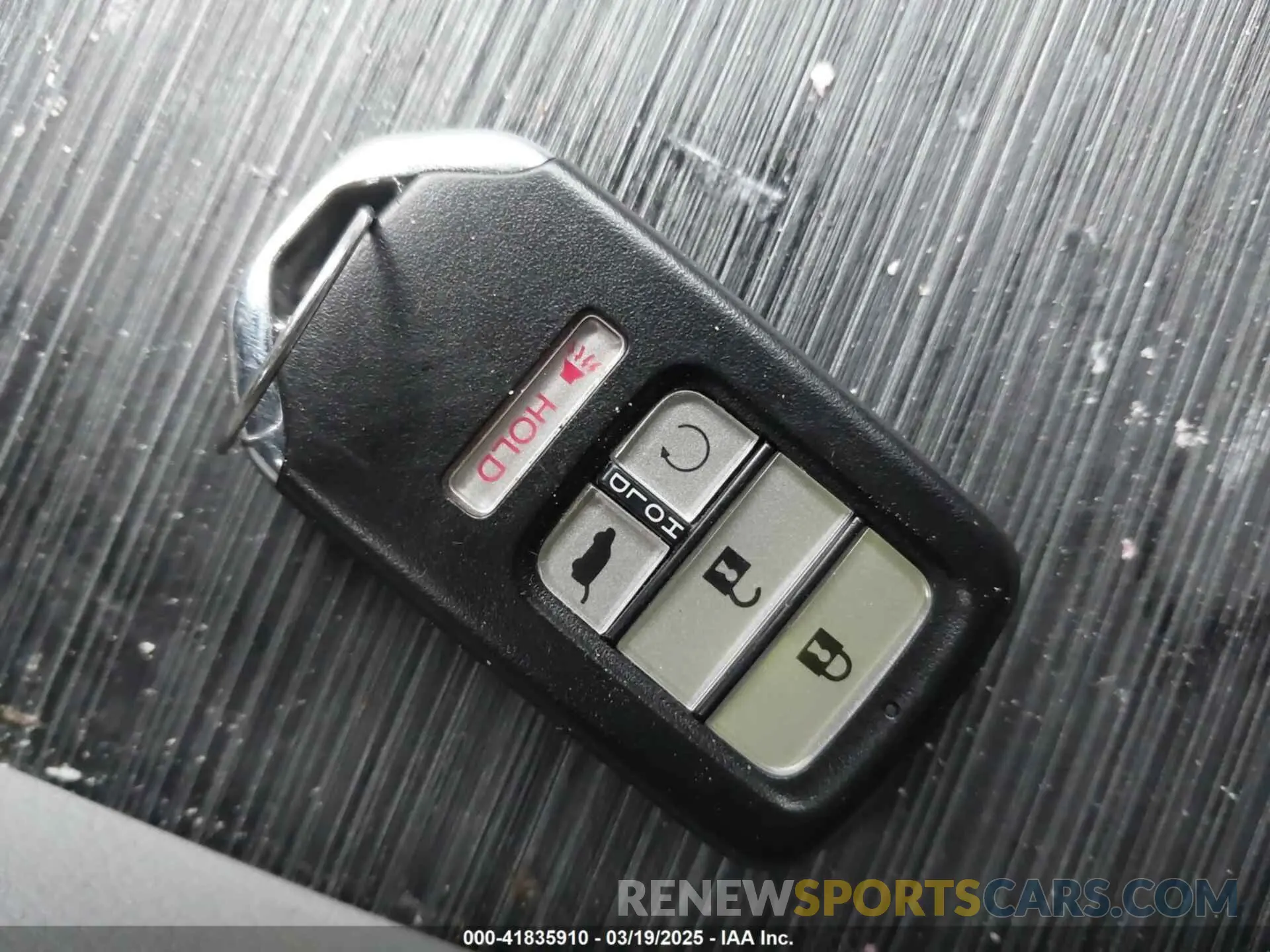 11 Photograph of a damaged car 5FNYF6H51NB018567 HONDA PILOT 2022