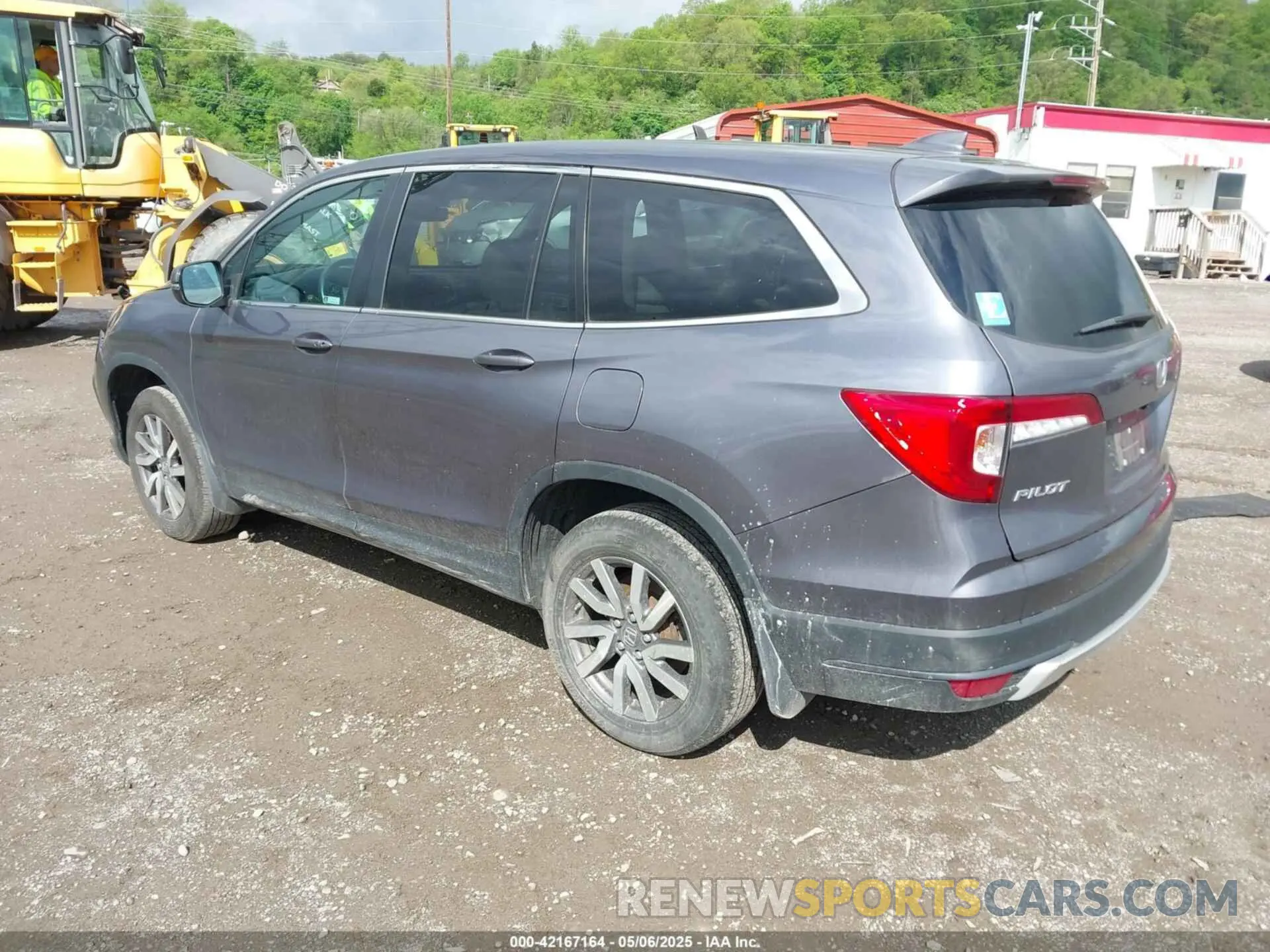 3 Photograph of a damaged car 5FNYF6H51NB036552 HONDA PILOT 2022