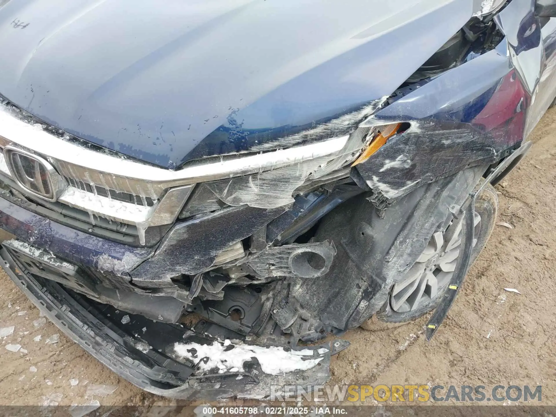 6 Photograph of a damaged car 5FNYF6H53NB010082 HONDA PILOT 2022