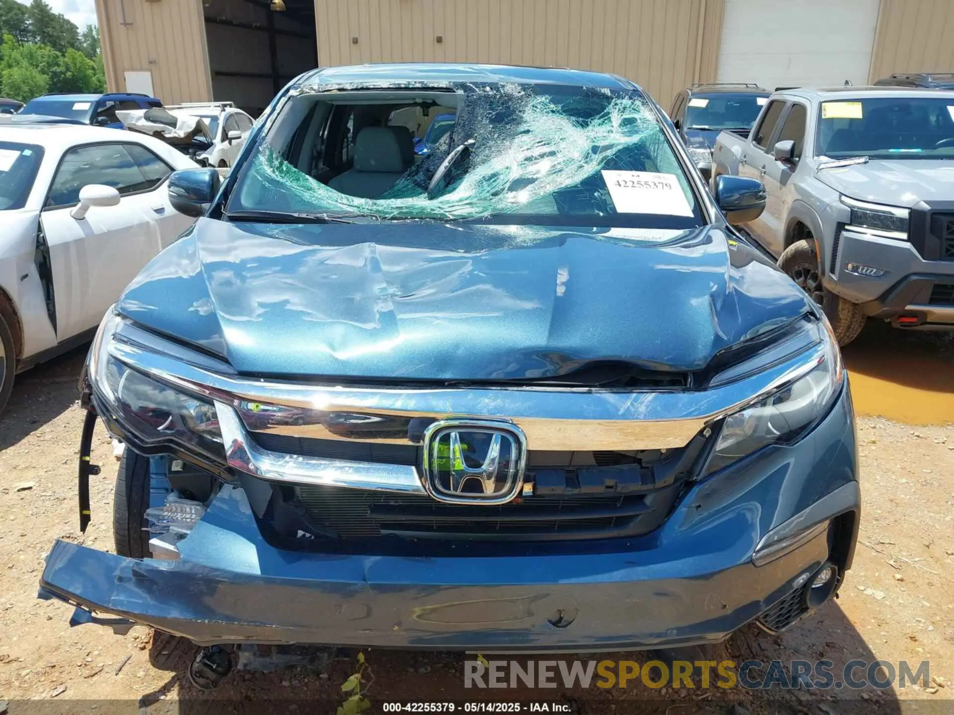 11 Photograph of a damaged car 5FNYF6H53NB023298 HONDA PILOT 2022