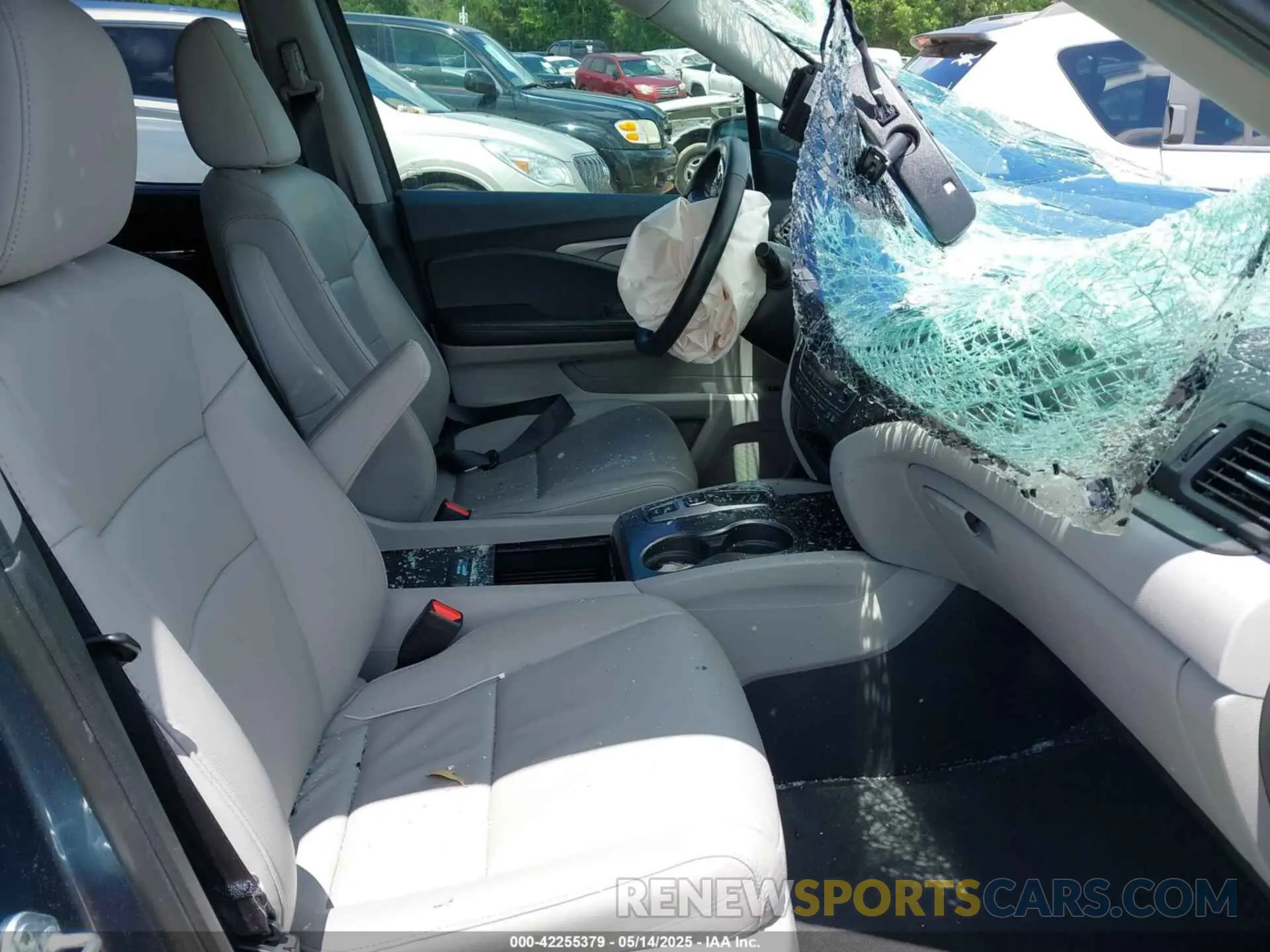 5 Photograph of a damaged car 5FNYF6H53NB023298 HONDA PILOT 2022