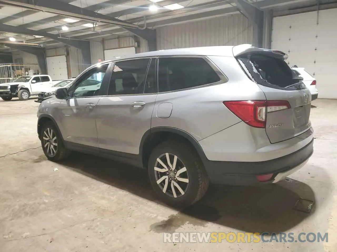 2 Photograph of a damaged car 5FNYF6H54NB006848 HONDA PILOT 2022