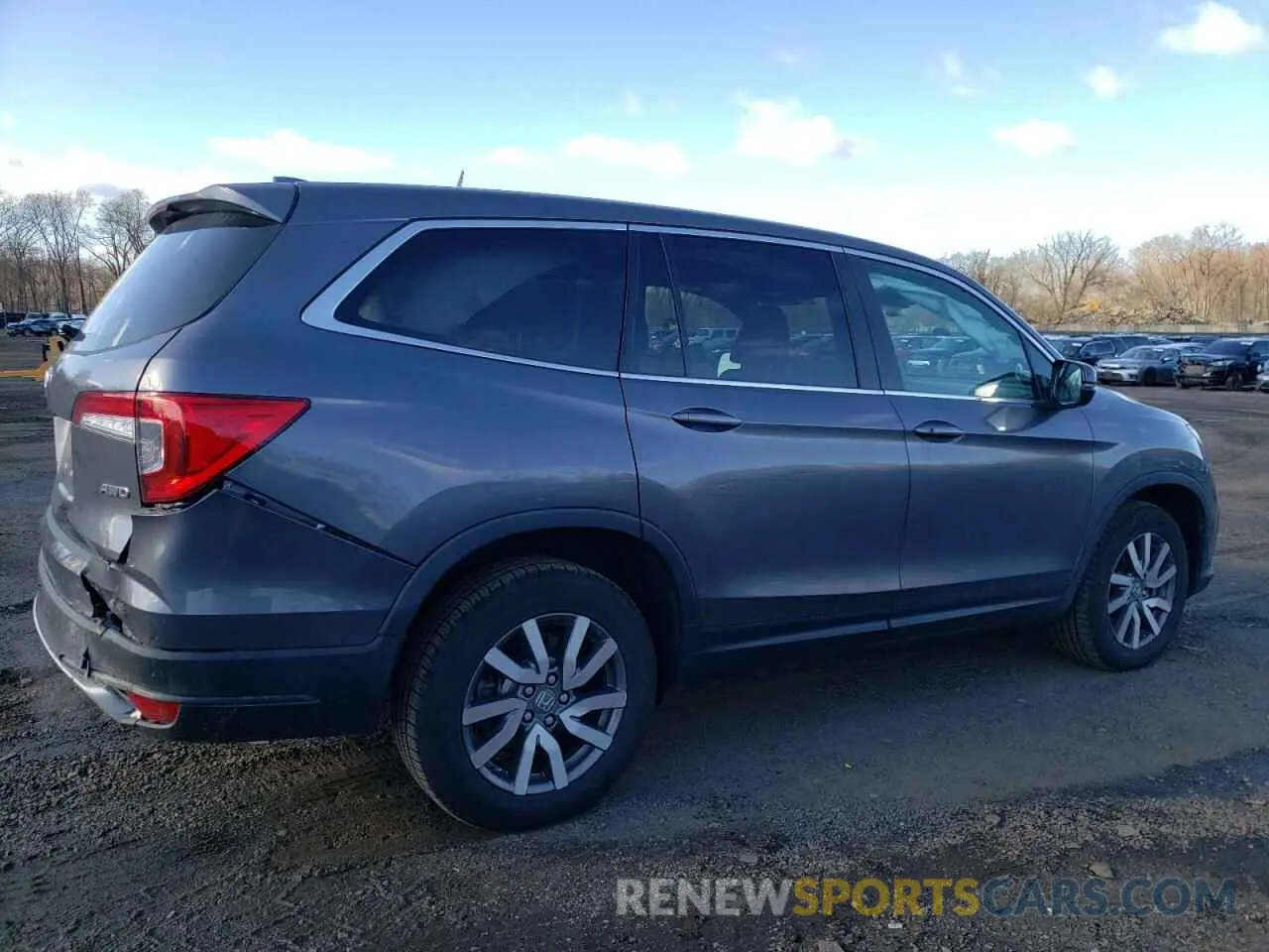 3 Photograph of a damaged car 5FNYF6H55NB023156 HONDA PILOT 2022