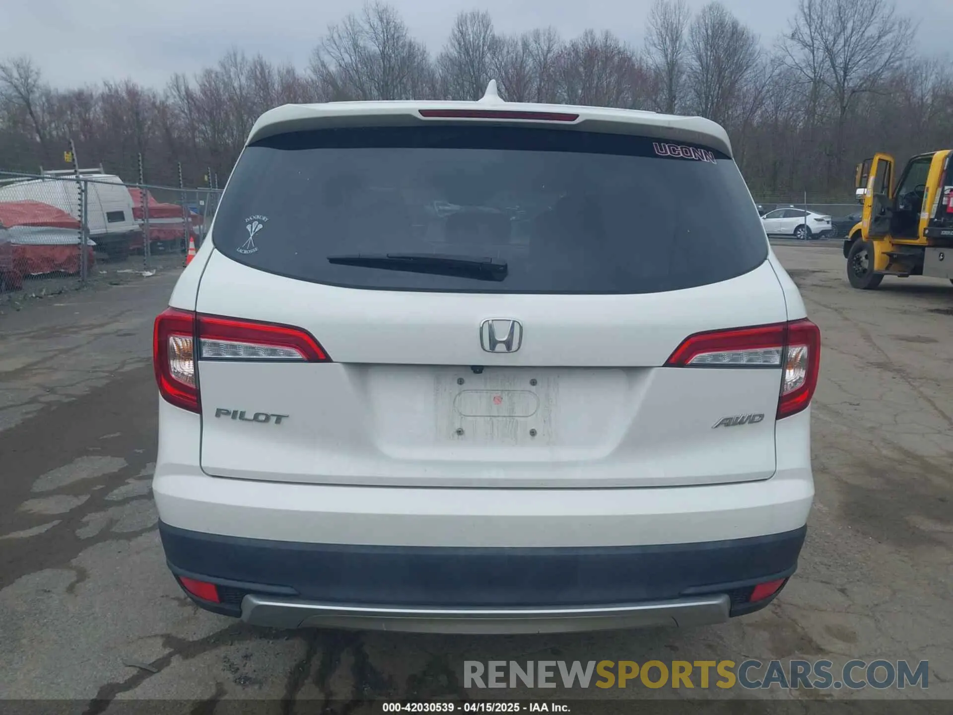 16 Photograph of a damaged car 5FNYF6H56NB021657 HONDA PILOT 2022