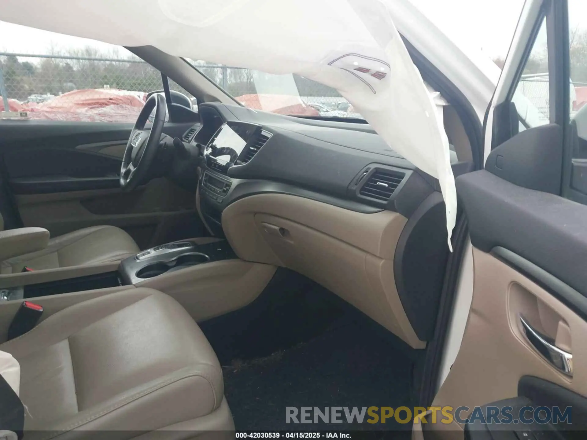 5 Photograph of a damaged car 5FNYF6H56NB021657 HONDA PILOT 2022