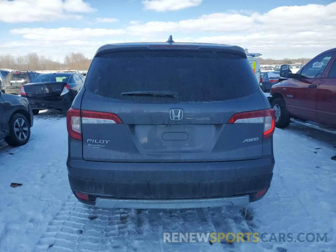 6 Photograph of a damaged car 5FNYF6H56NB098769 HONDA PILOT 2022