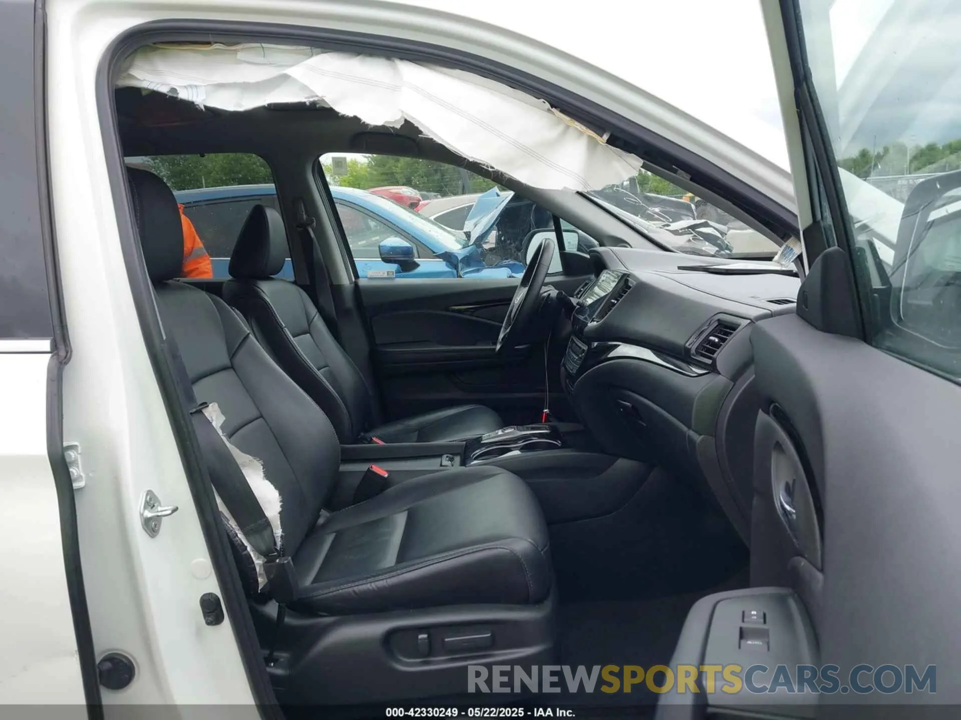 5 Photograph of a damaged car 5FNYF6H63NB086457 HONDA PILOT 2022