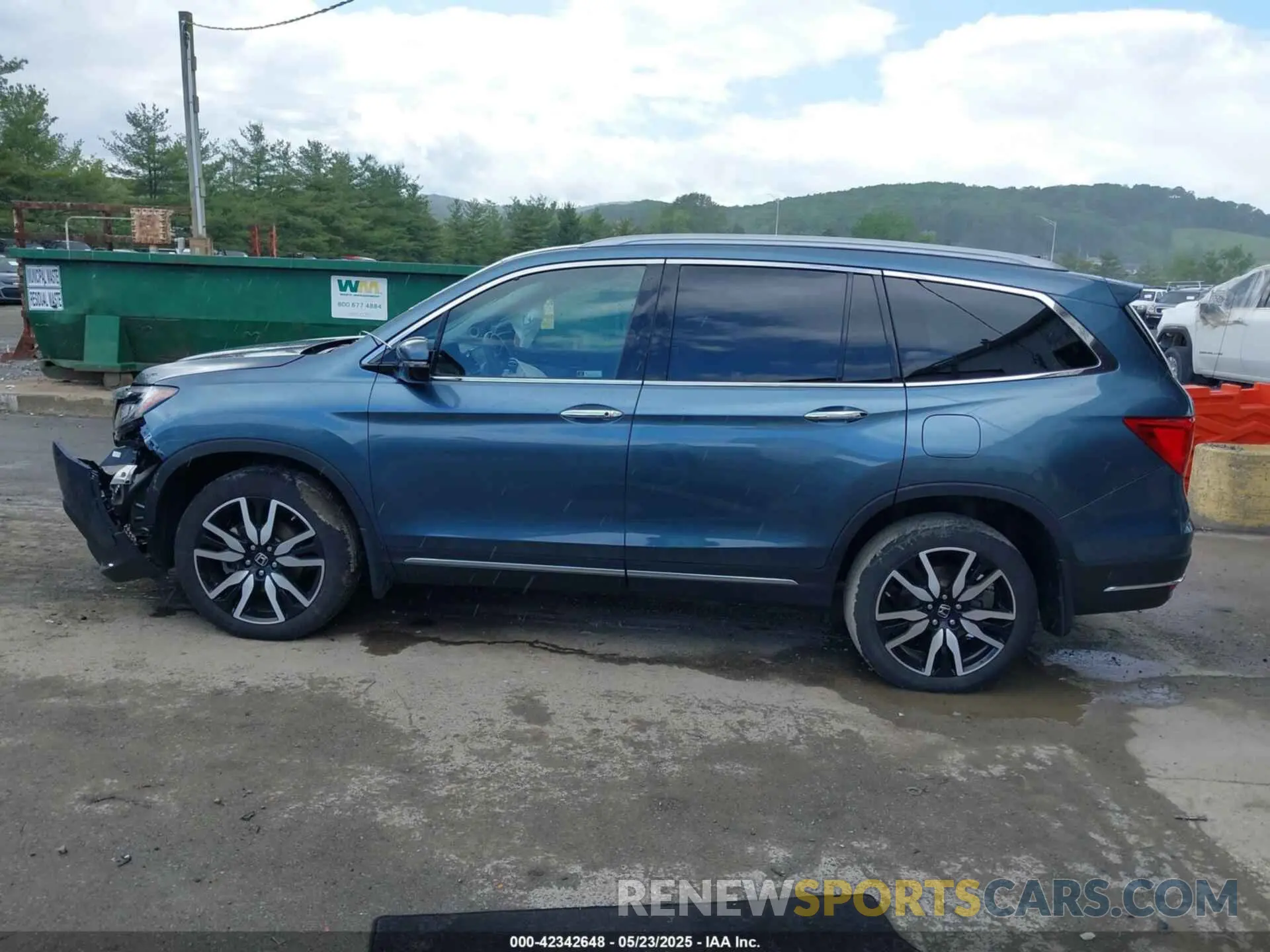 15 Photograph of a damaged car 5FNYF6H68NB011186 HONDA PILOT 2022
