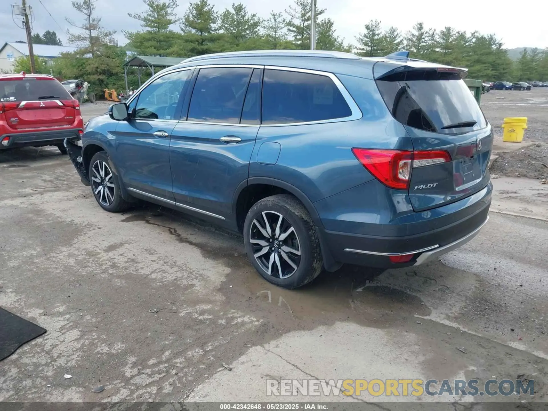 3 Photograph of a damaged car 5FNYF6H68NB011186 HONDA PILOT 2022