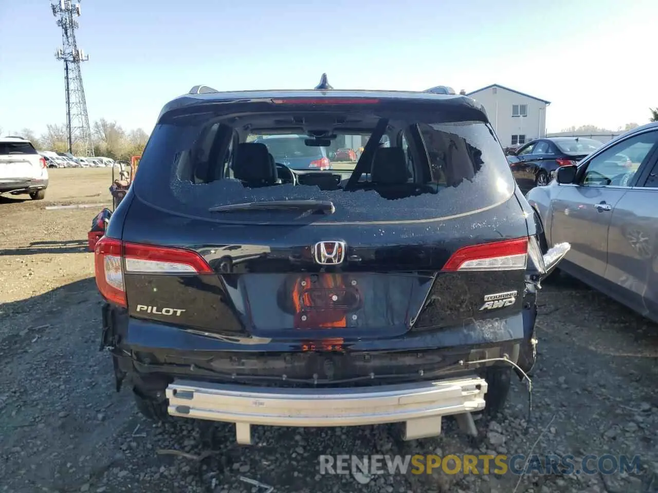 6 Photograph of a damaged car 5FNYF6H69NB060199 HONDA PILOT 2022