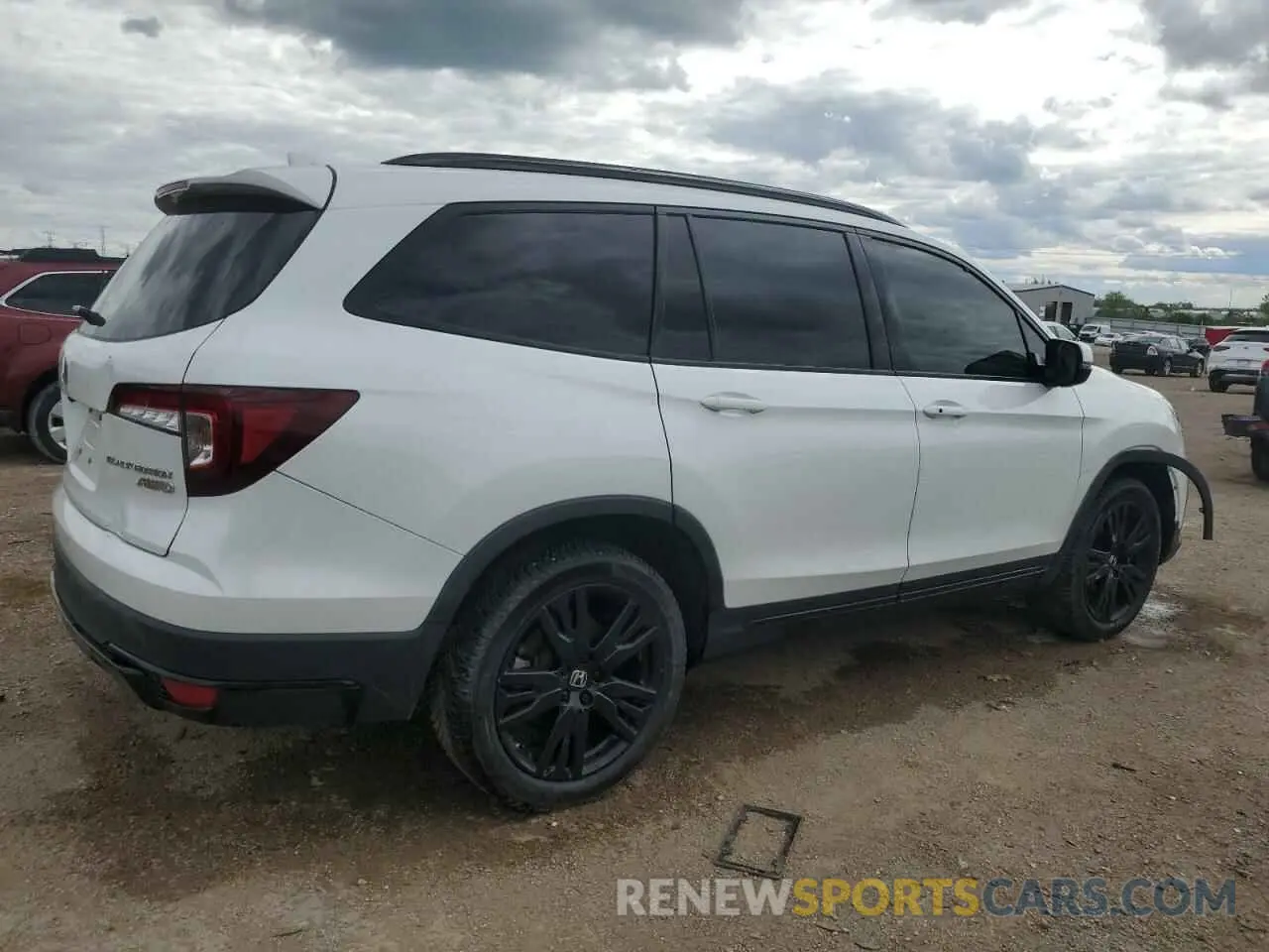 3 Photograph of a damaged car 5FNYF6H75NB025300 HONDA PILOT 2022