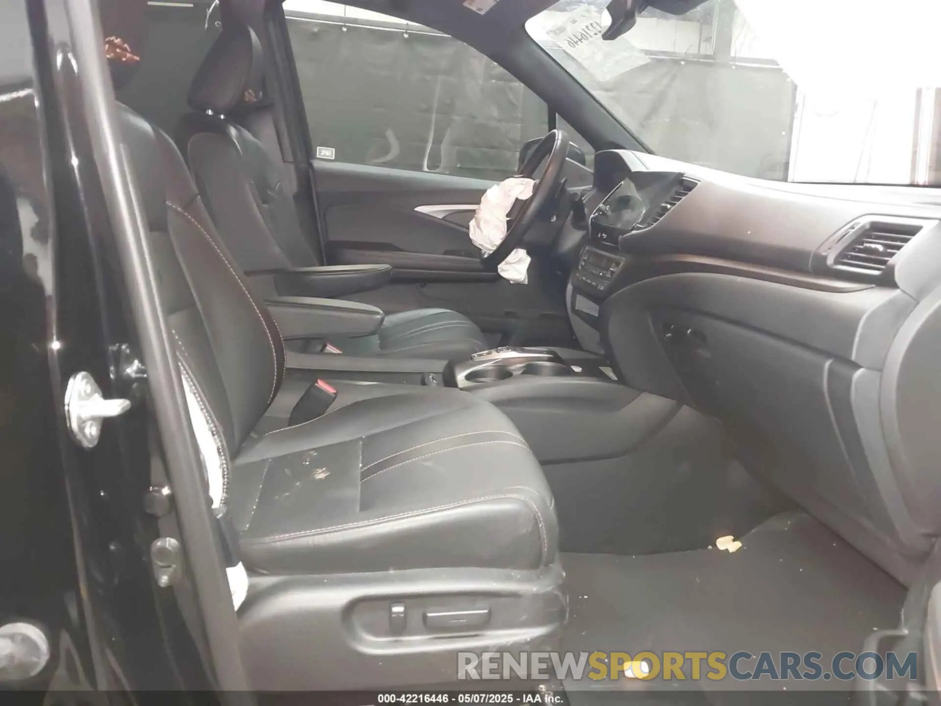 5 Photograph of a damaged car 5FNYF6H81NB062109 HONDA PILOT 2022