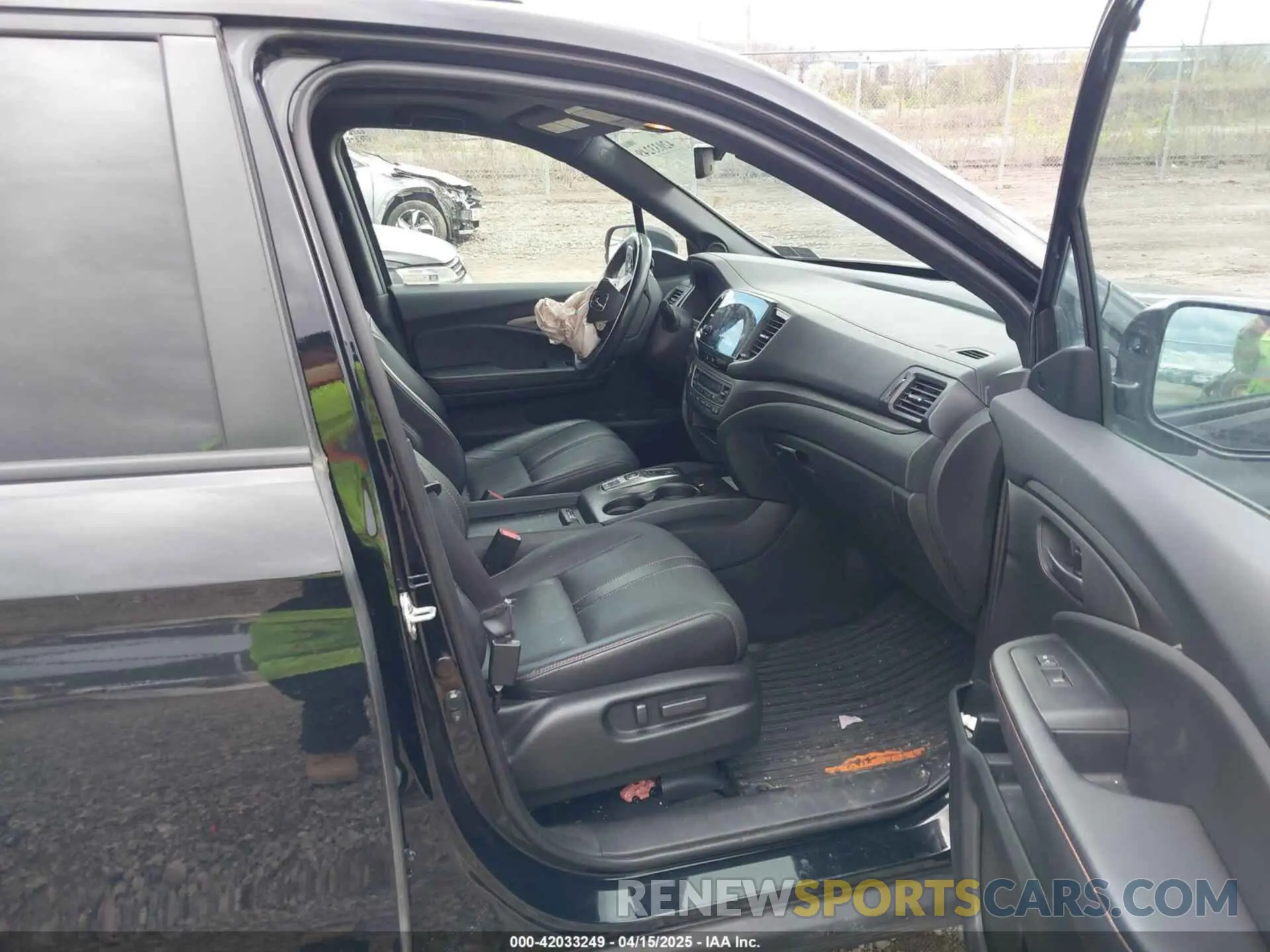 5 Photograph of a damaged car 5FNYF6H84NB023112 HONDA PILOT 2022