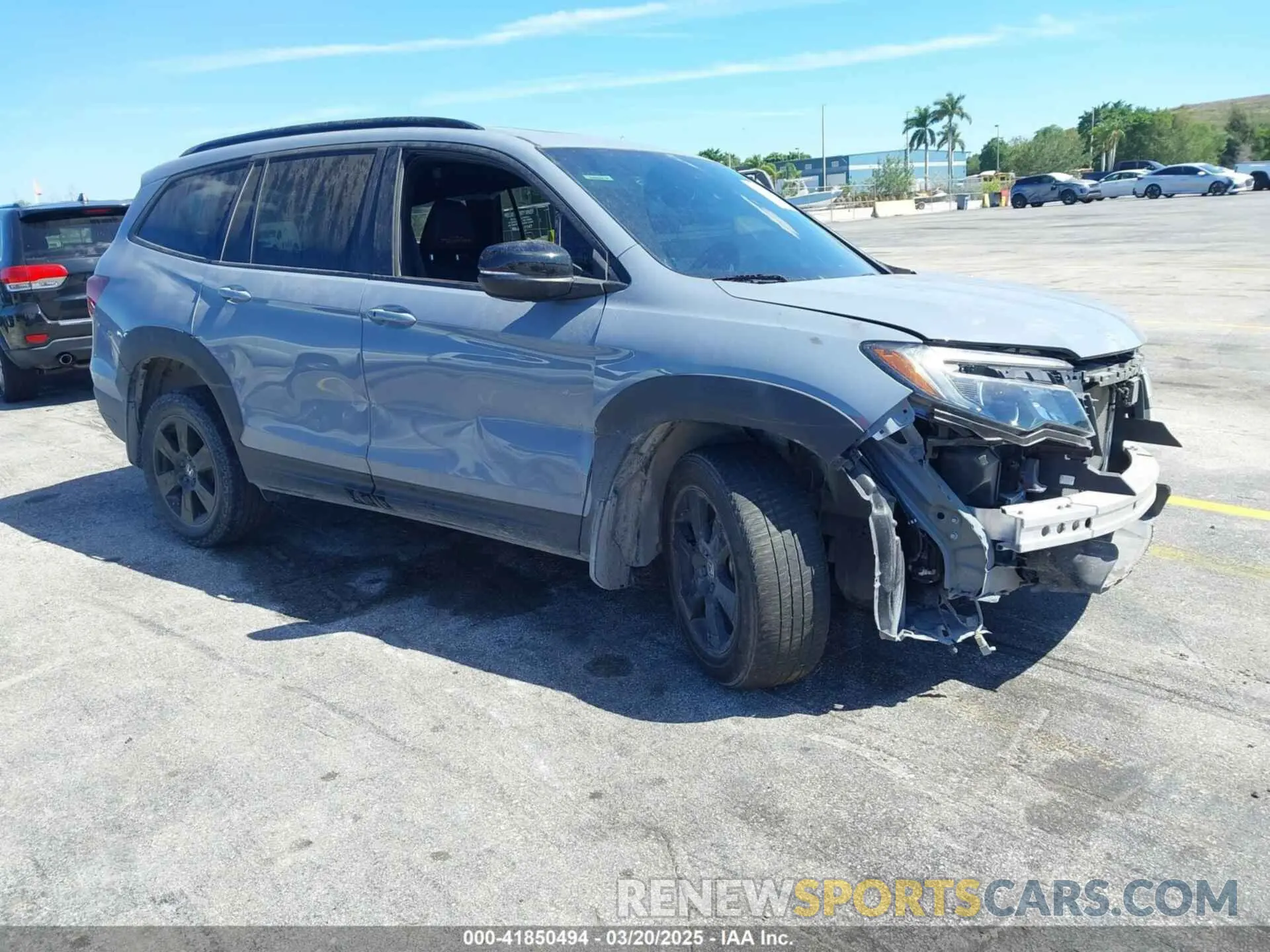 1 Photograph of a damaged car 5FNYF6H88NB060695 HONDA PILOT 2022