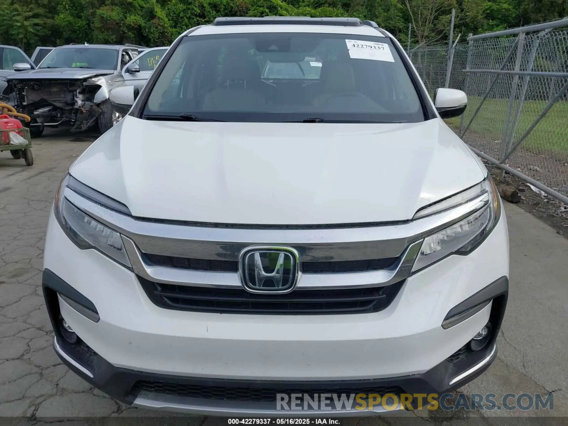 13 Photograph of a damaged car 5FNYF6H9XNB016478 HONDA PILOT 2022