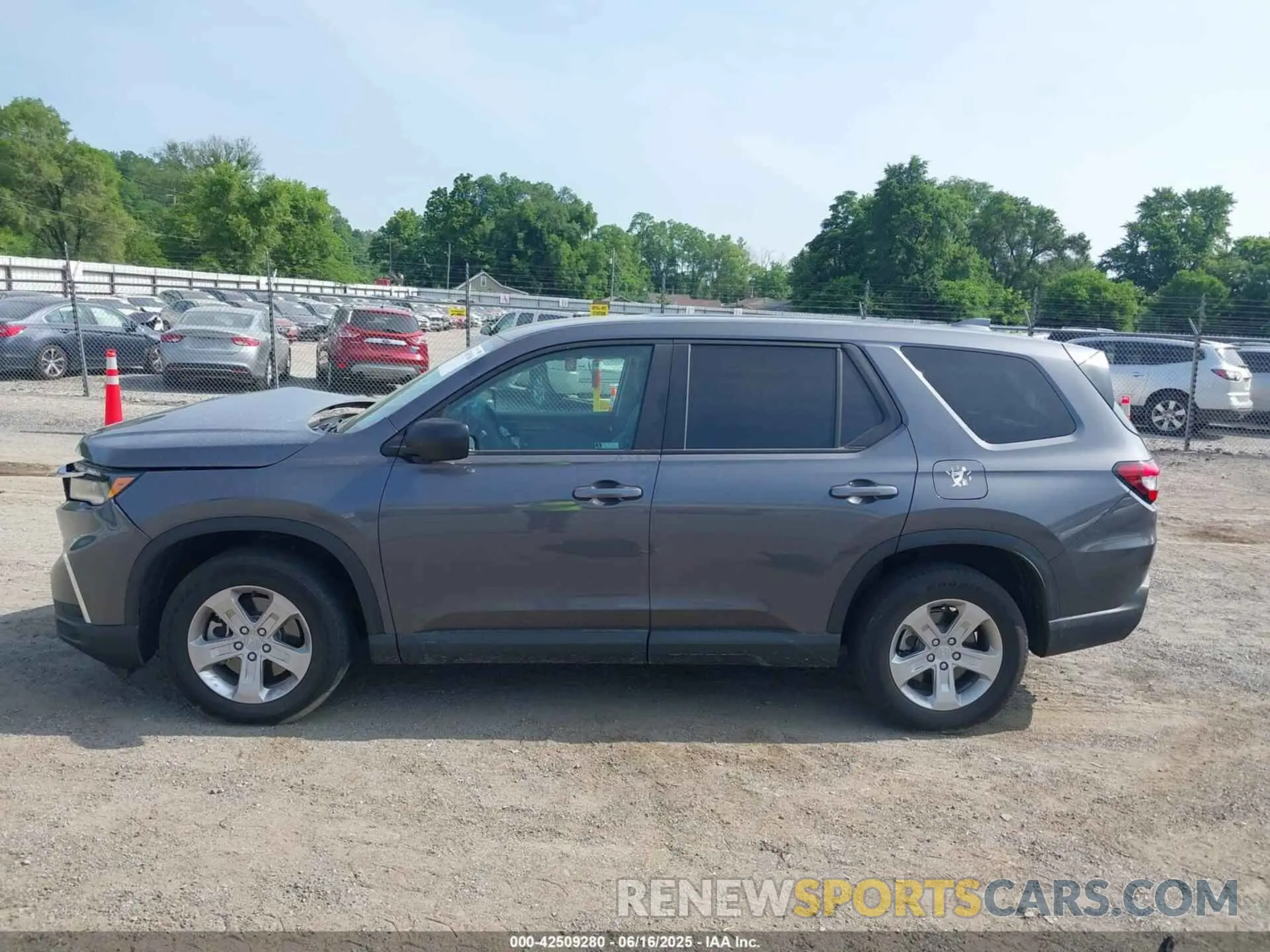 15 Photograph of a damaged car 5FNYG1H24PB034416 HONDA PILOT 2023