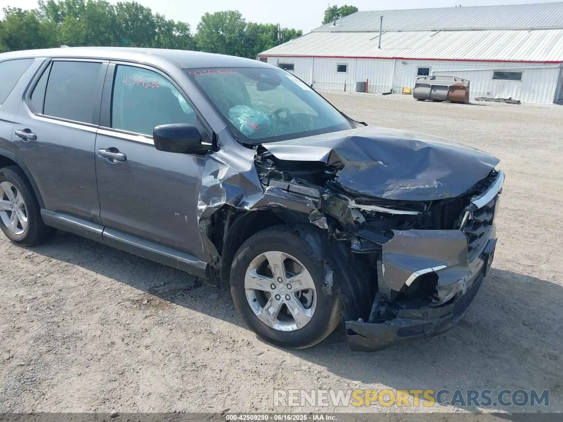 6 Photograph of a damaged car 5FNYG1H24PB034416 HONDA PILOT 2023